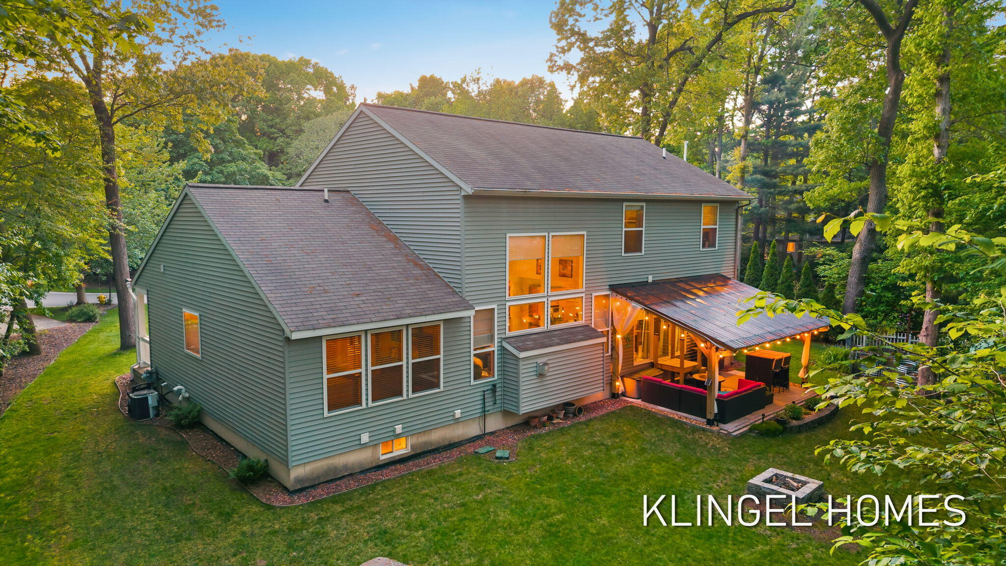 14936 Woodacre Court Grand Haven MI 49417