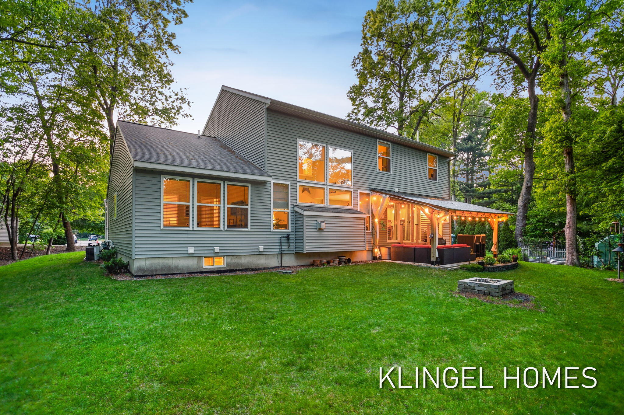 14936 Woodacre Court Grand Haven MI 49417