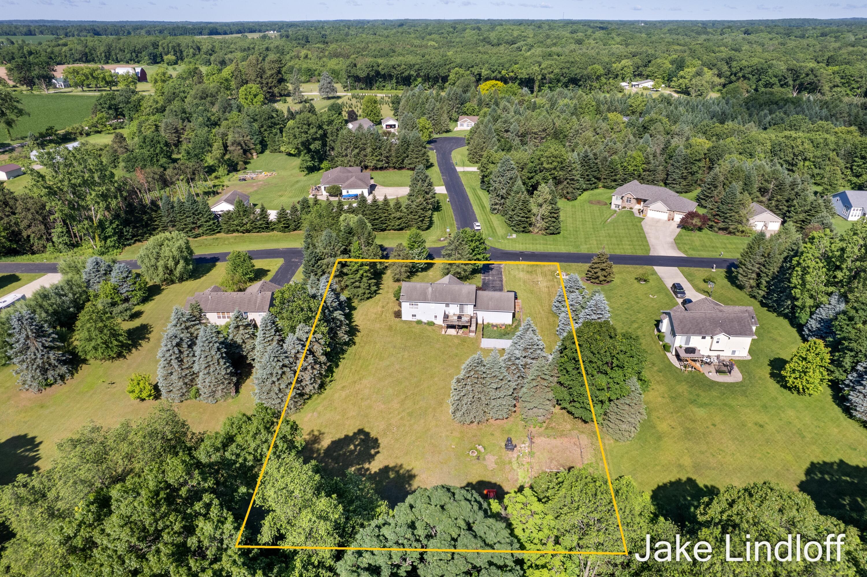 11324 Lindy Drive NE Rockford MI 49341