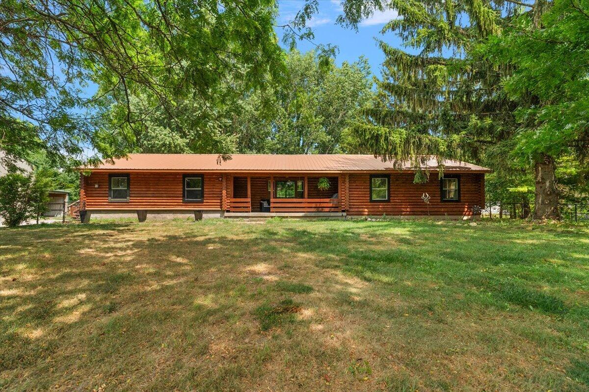 4613 34th Street Zeeland MI 49464