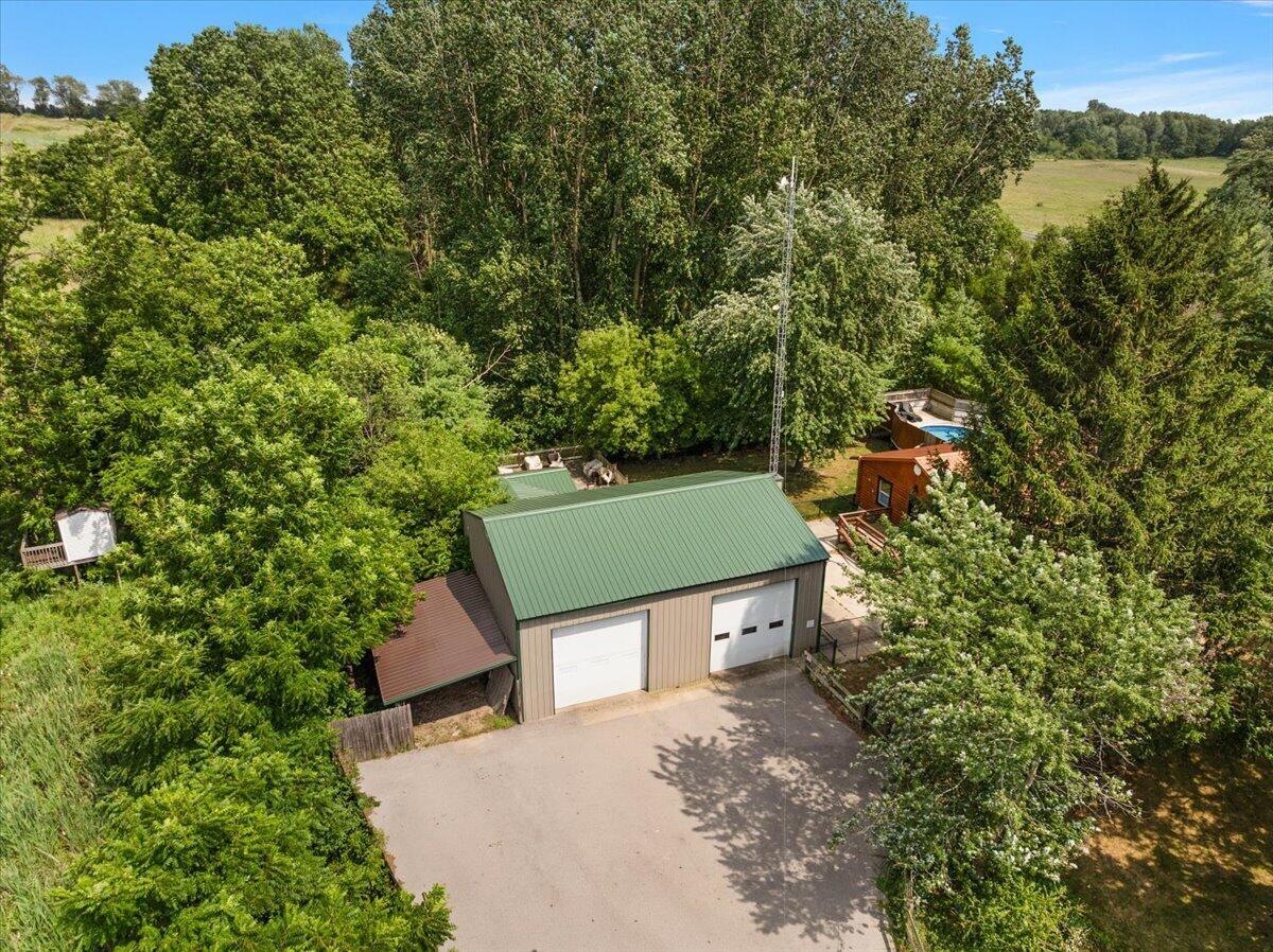4613 34th Street Zeeland MI 49464