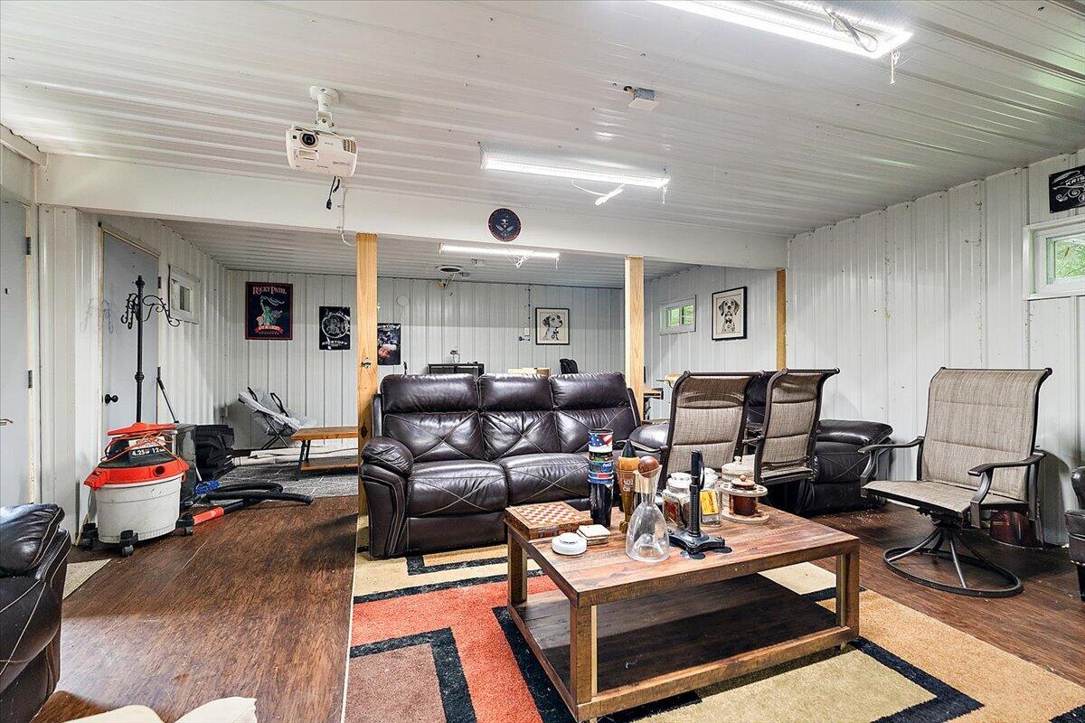 4613 34th Street Zeeland MI 49464