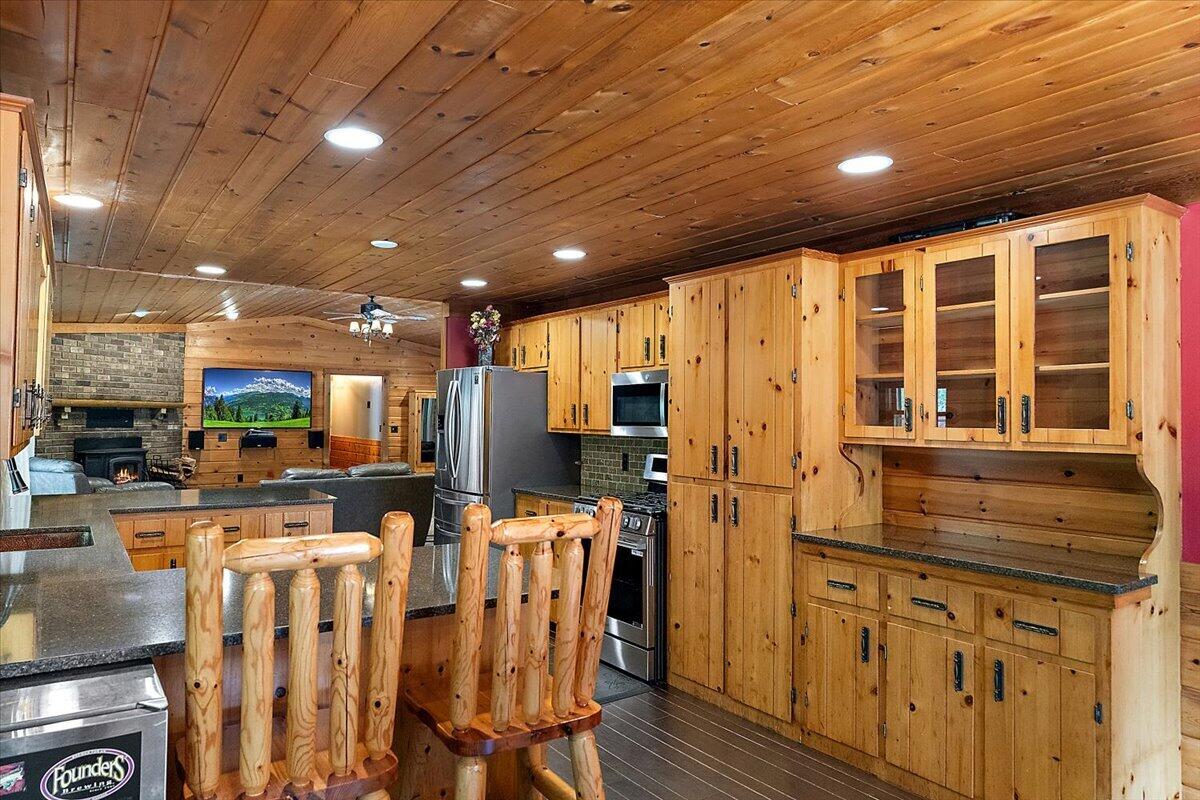 4613 34th Street Zeeland MI 49464