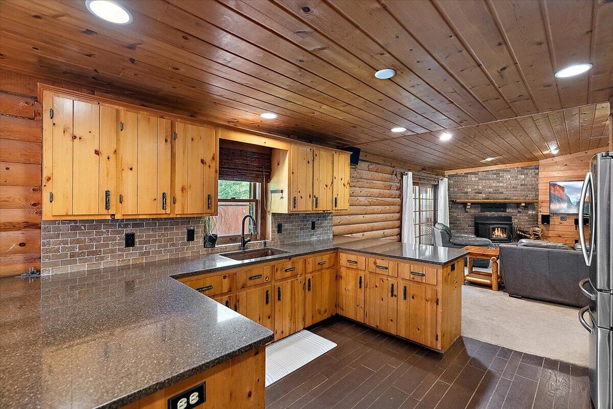 4613 34th Street Zeeland MI 49464