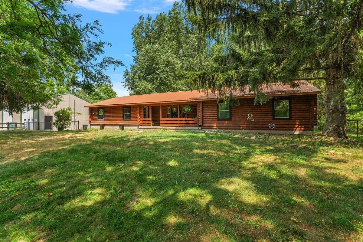 4613 34th Street Zeeland MI 49464