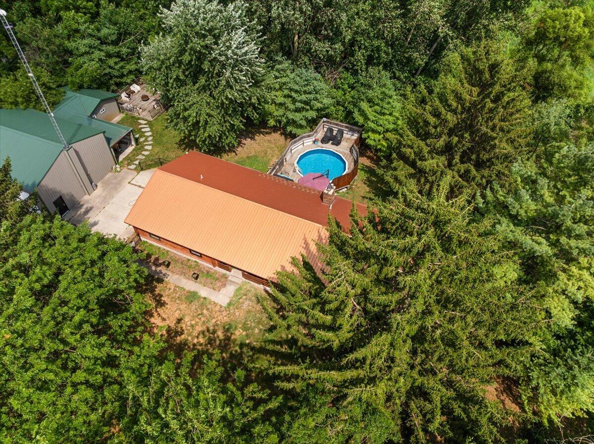 4613 34th Street Zeeland MI 49464