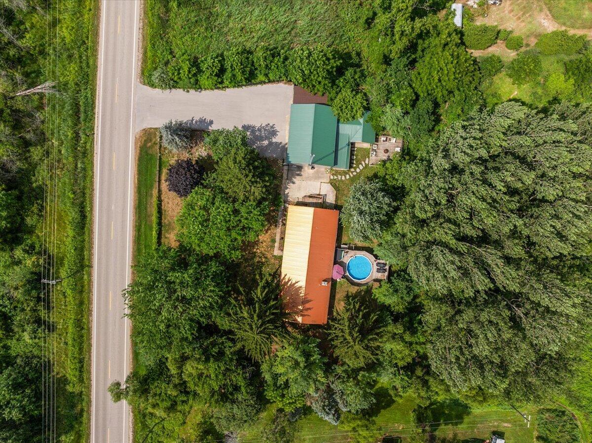4613 34th Street Zeeland MI 49464