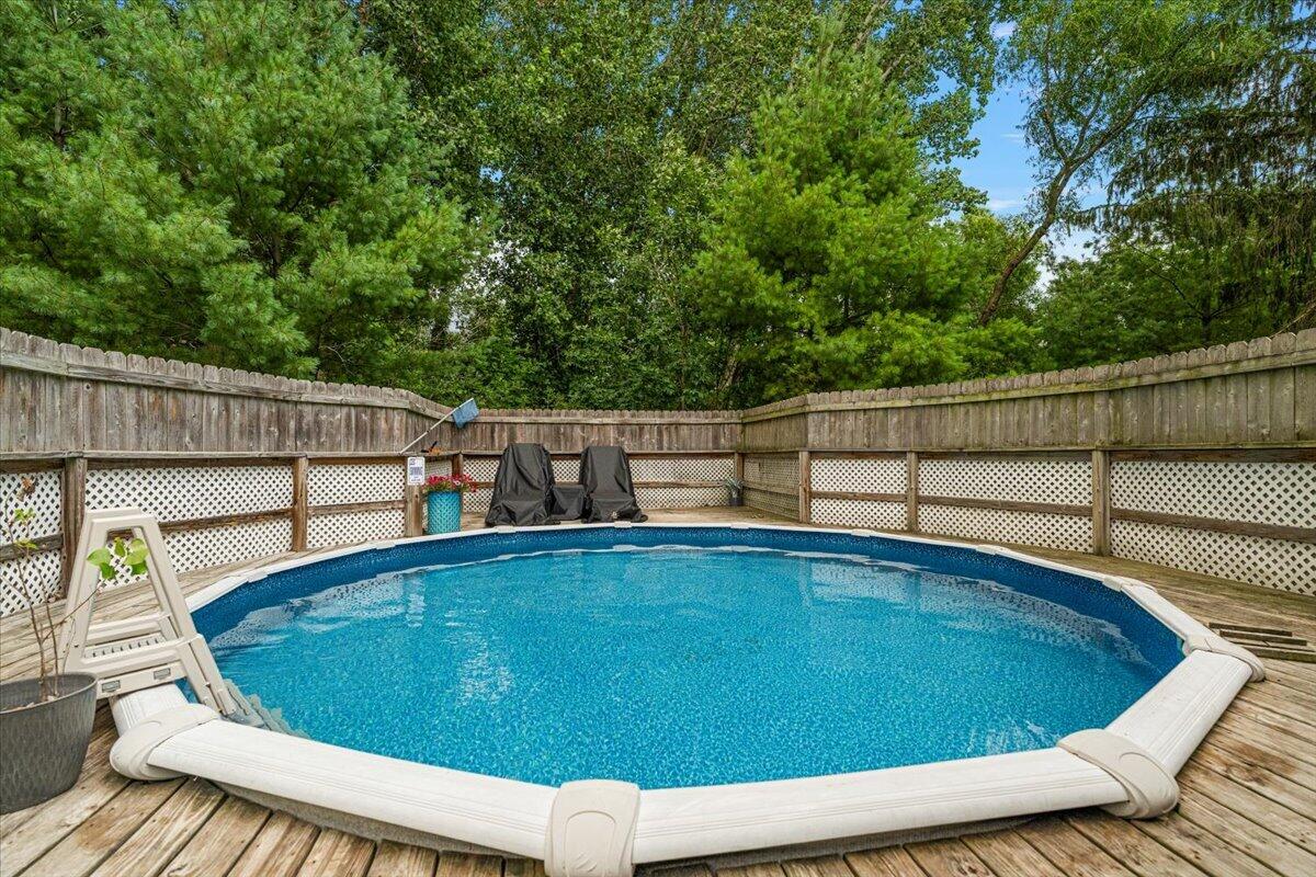 4613 34th Street Zeeland MI 49464