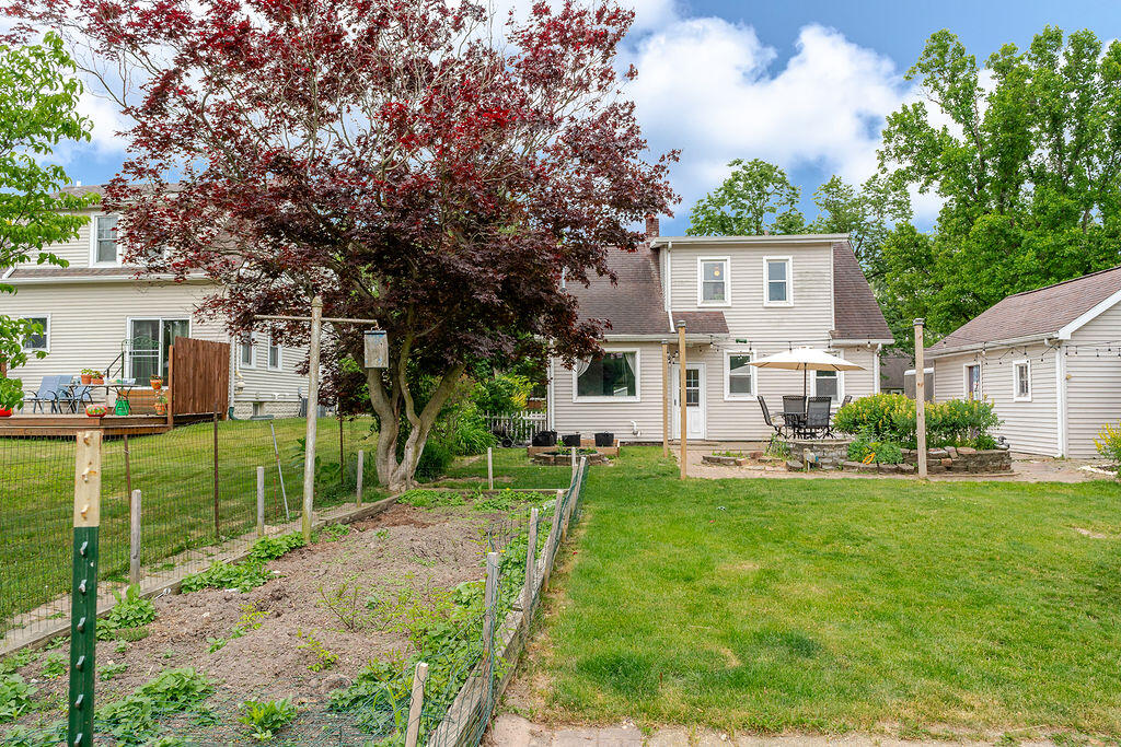 420 Oakhurst Avenue Kalamazoo MI 49001