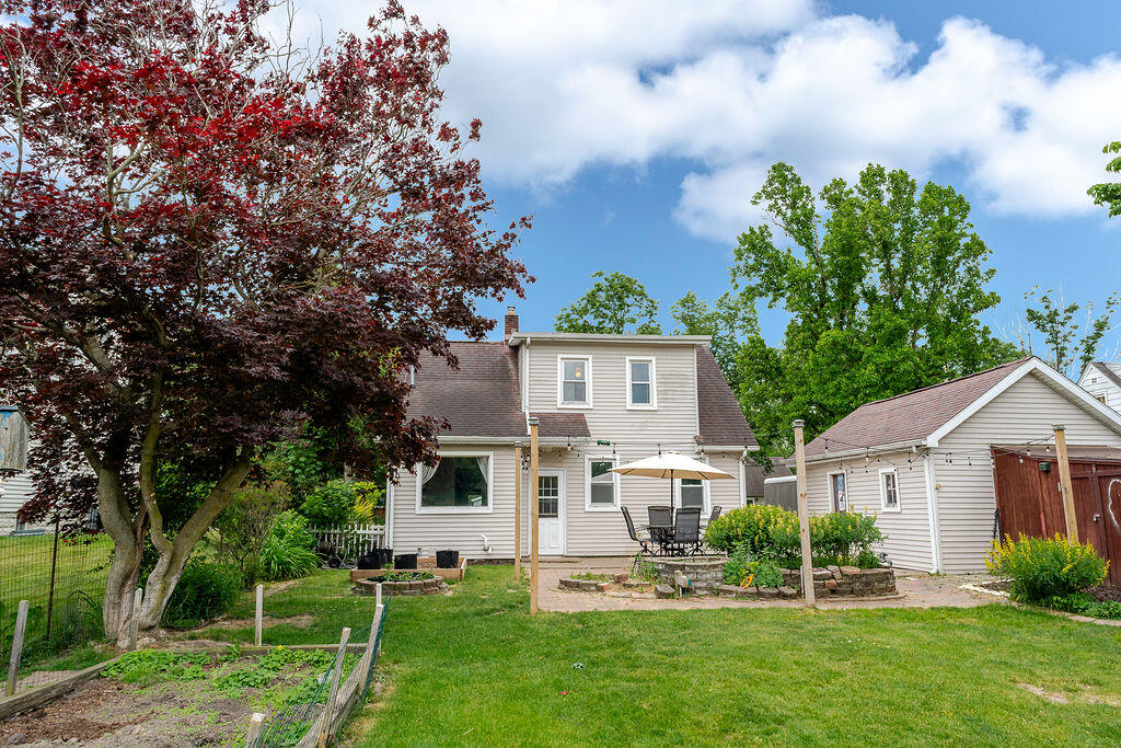 420 Oakhurst Avenue Kalamazoo MI 49001