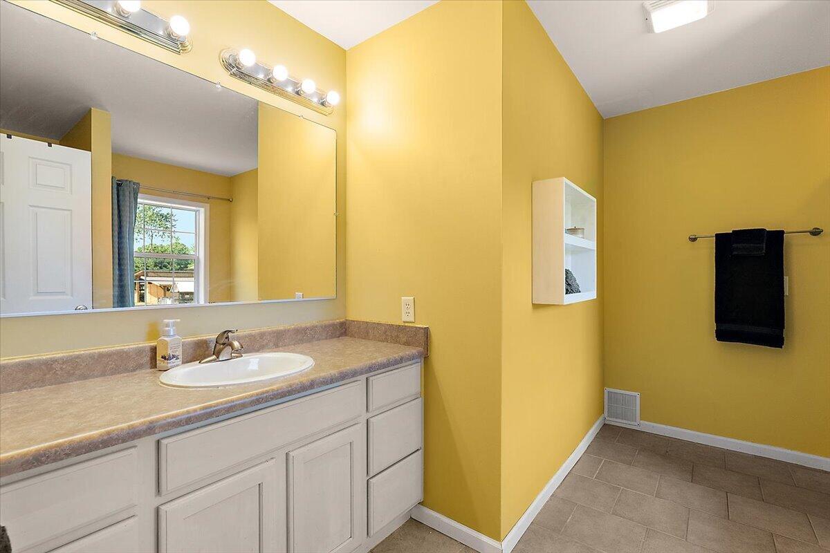 2171 Walking Horse Lane Allegan MI 49010