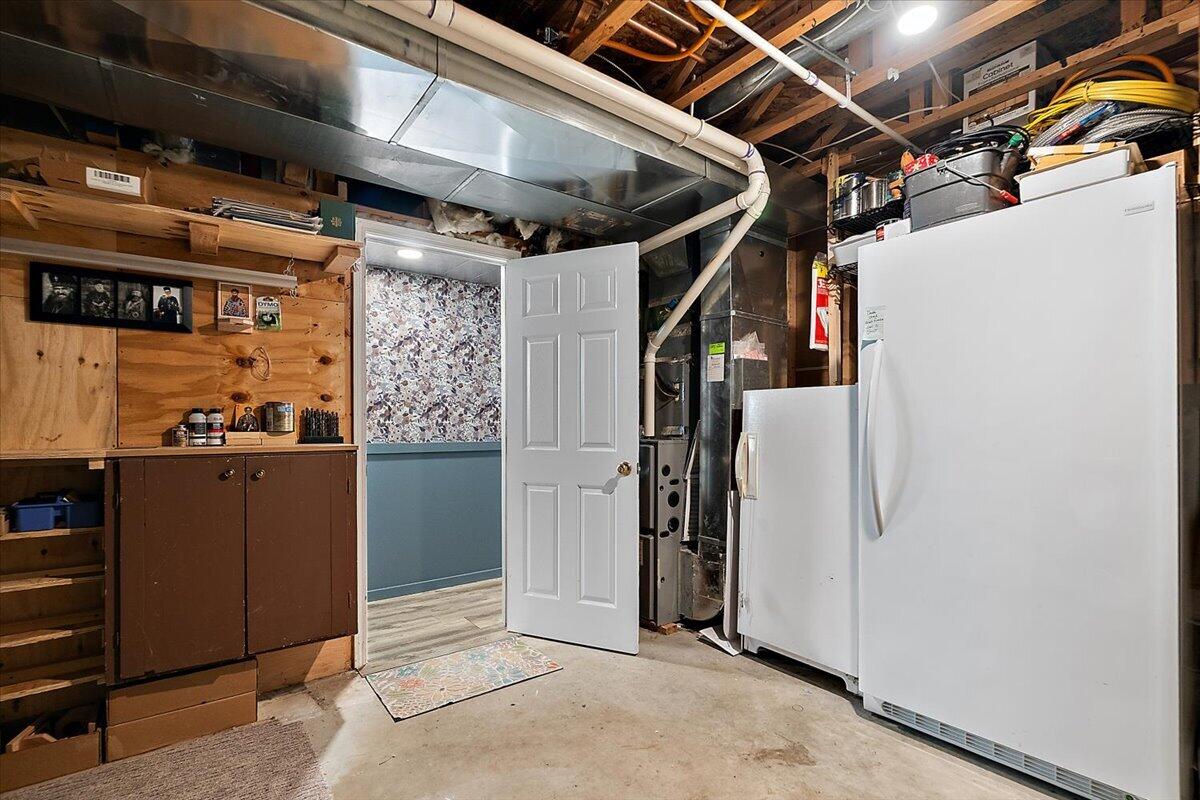 2171 Walking Horse Lane Allegan MI 49010