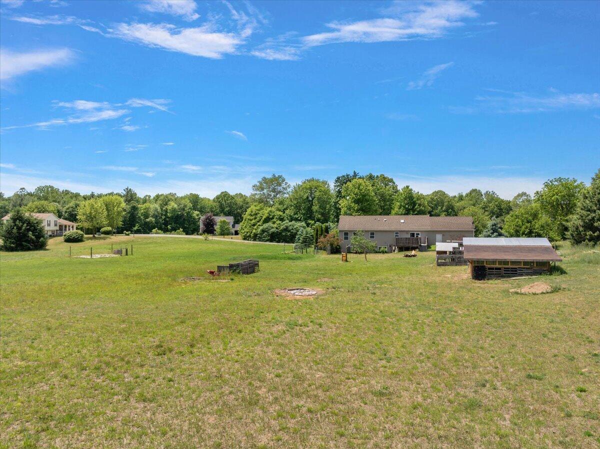2171 Walking Horse Lane Allegan MI 49010