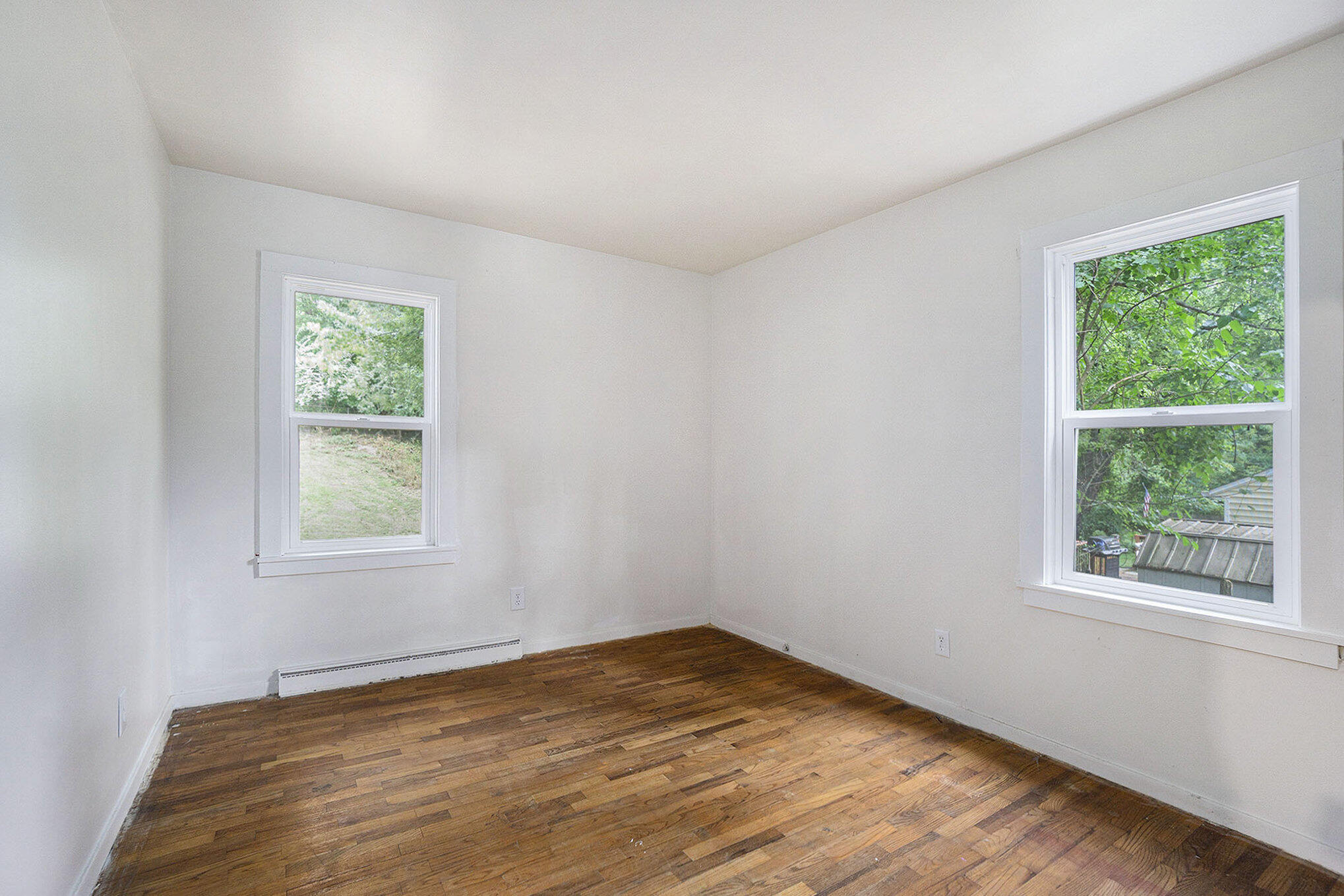 1042 E Mosel Avenue Kalamazoo MI 49004