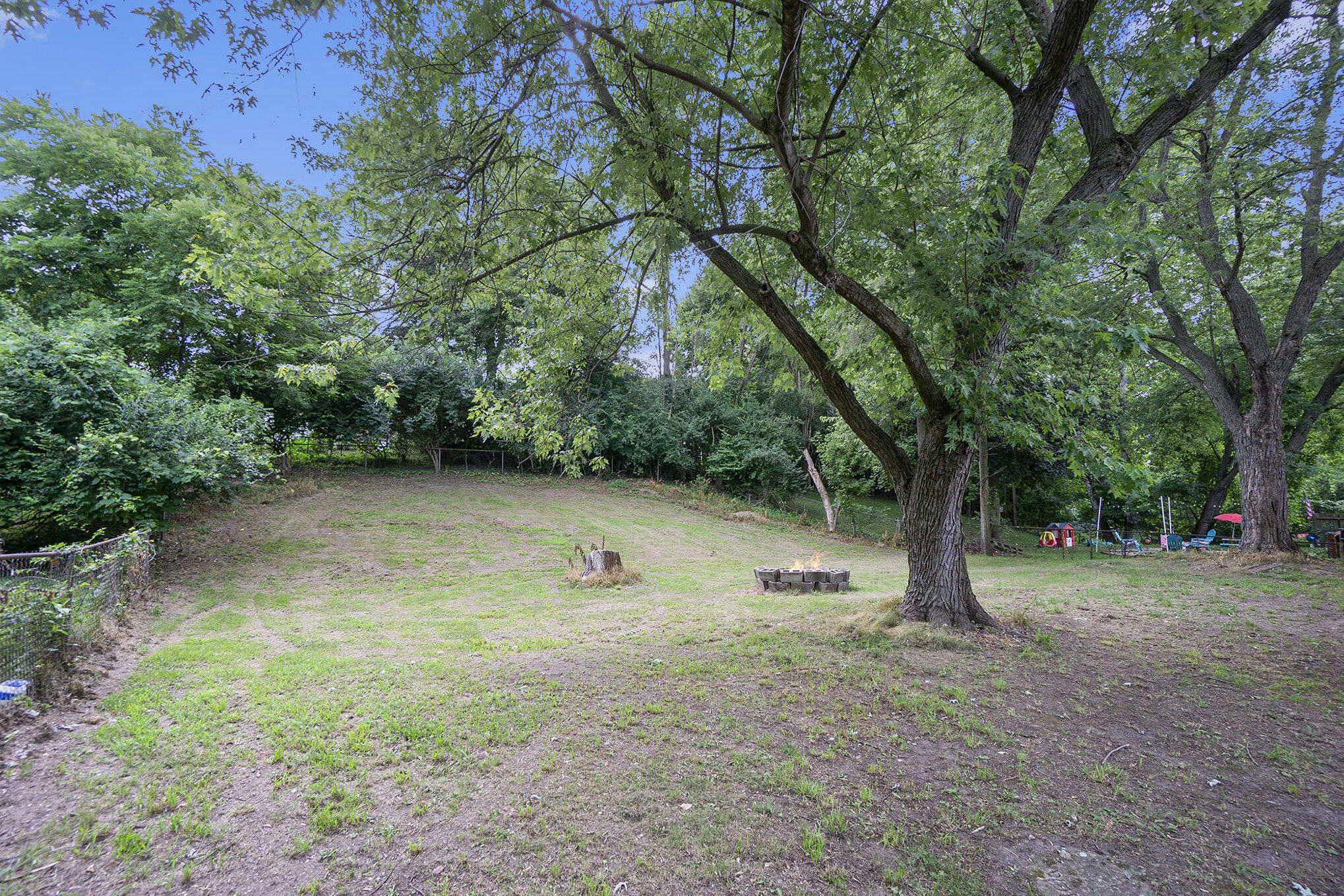 1042 E Mosel Avenue Kalamazoo MI 49004