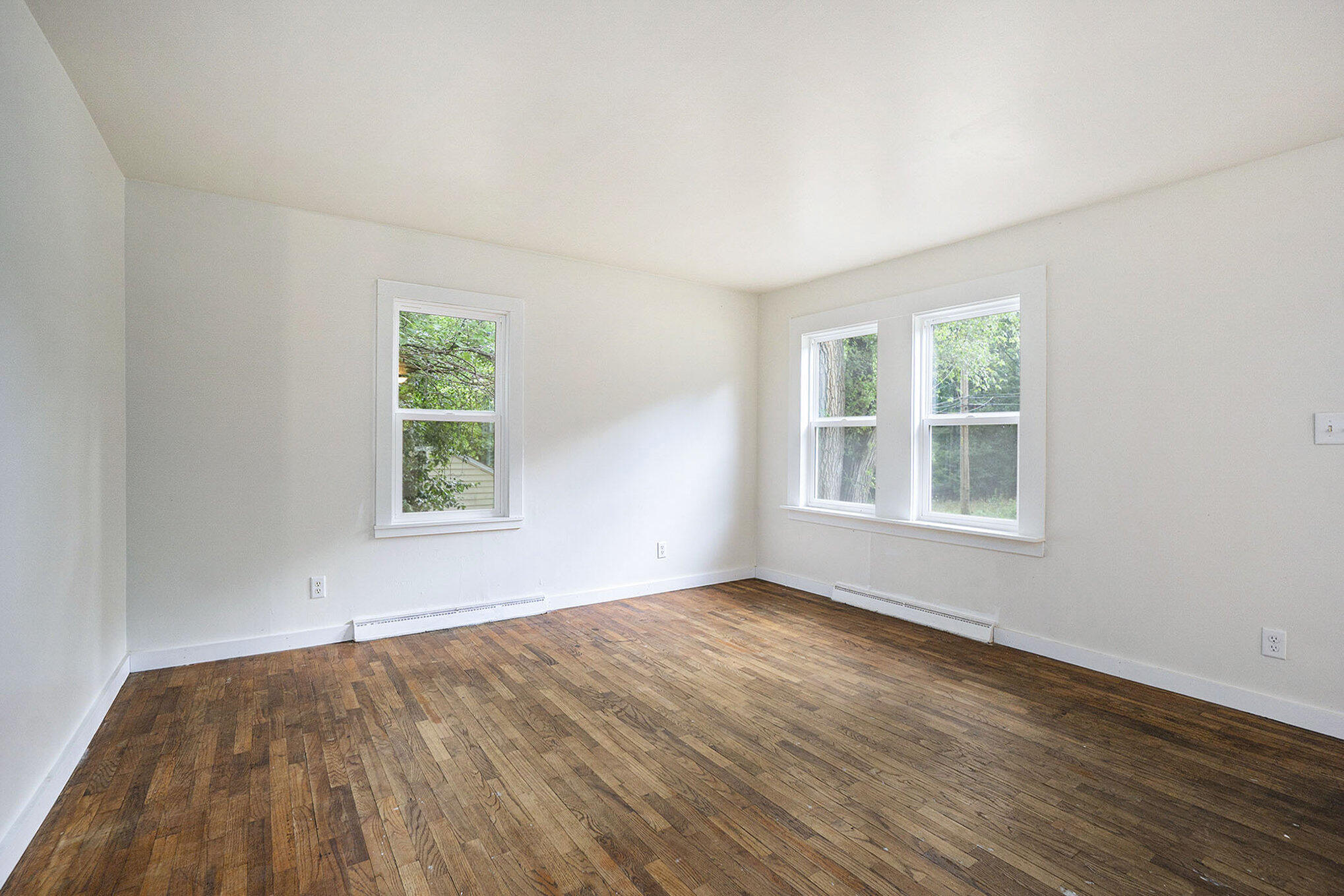 1042 E Mosel Avenue Kalamazoo MI 49004