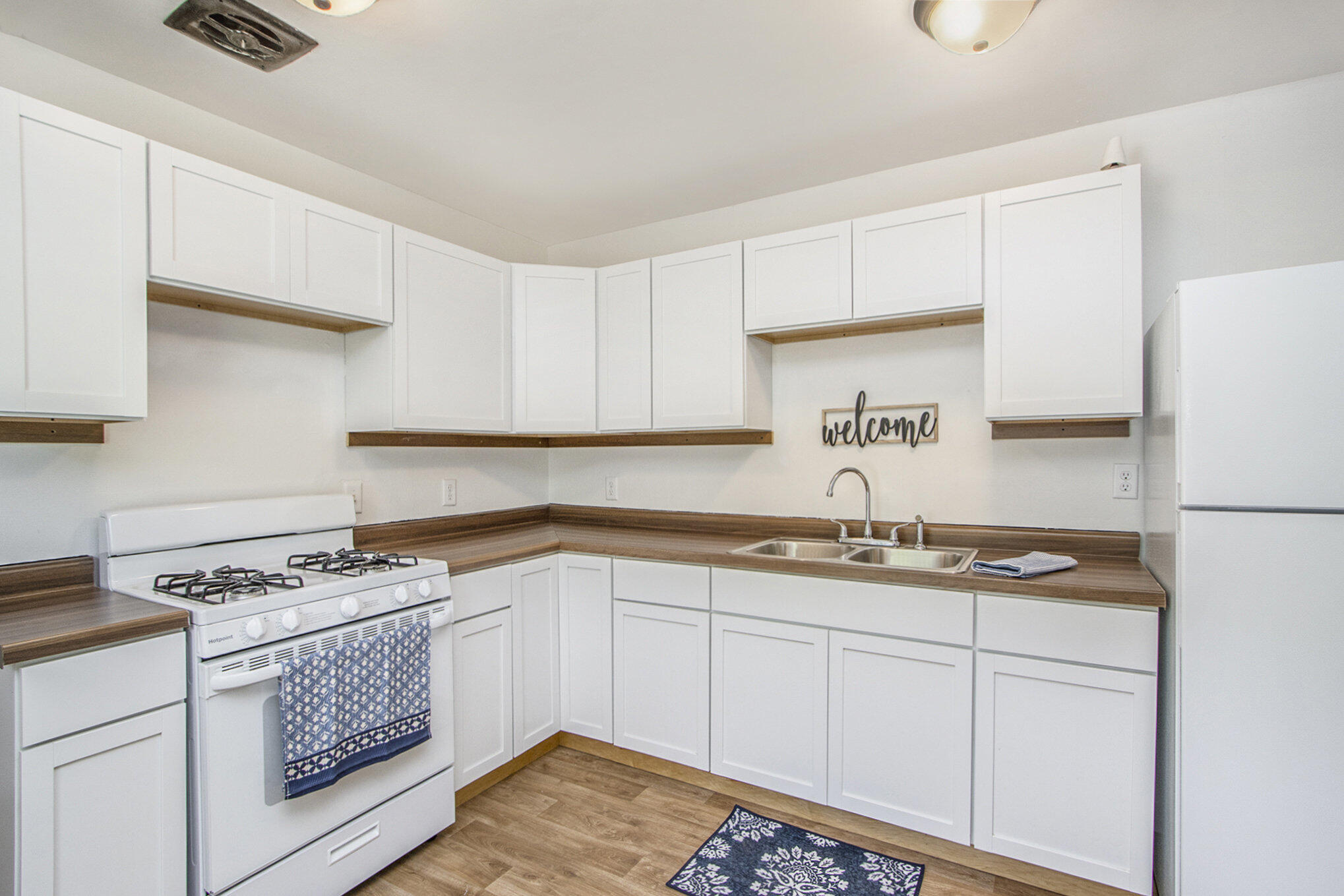 1042 E Mosel Avenue Kalamazoo MI 49004