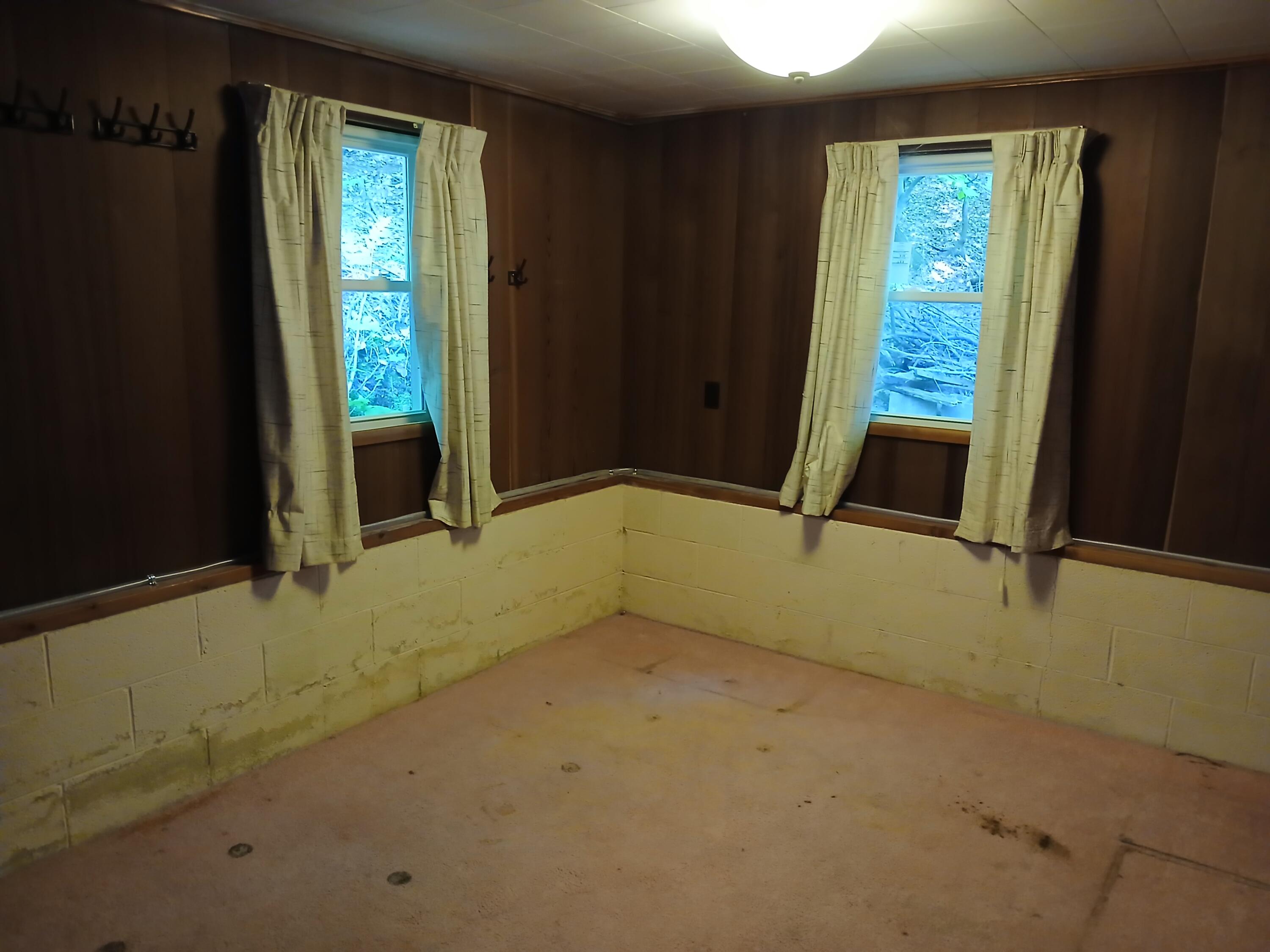 6149 N Loggers Lane Ludington MI 49431
