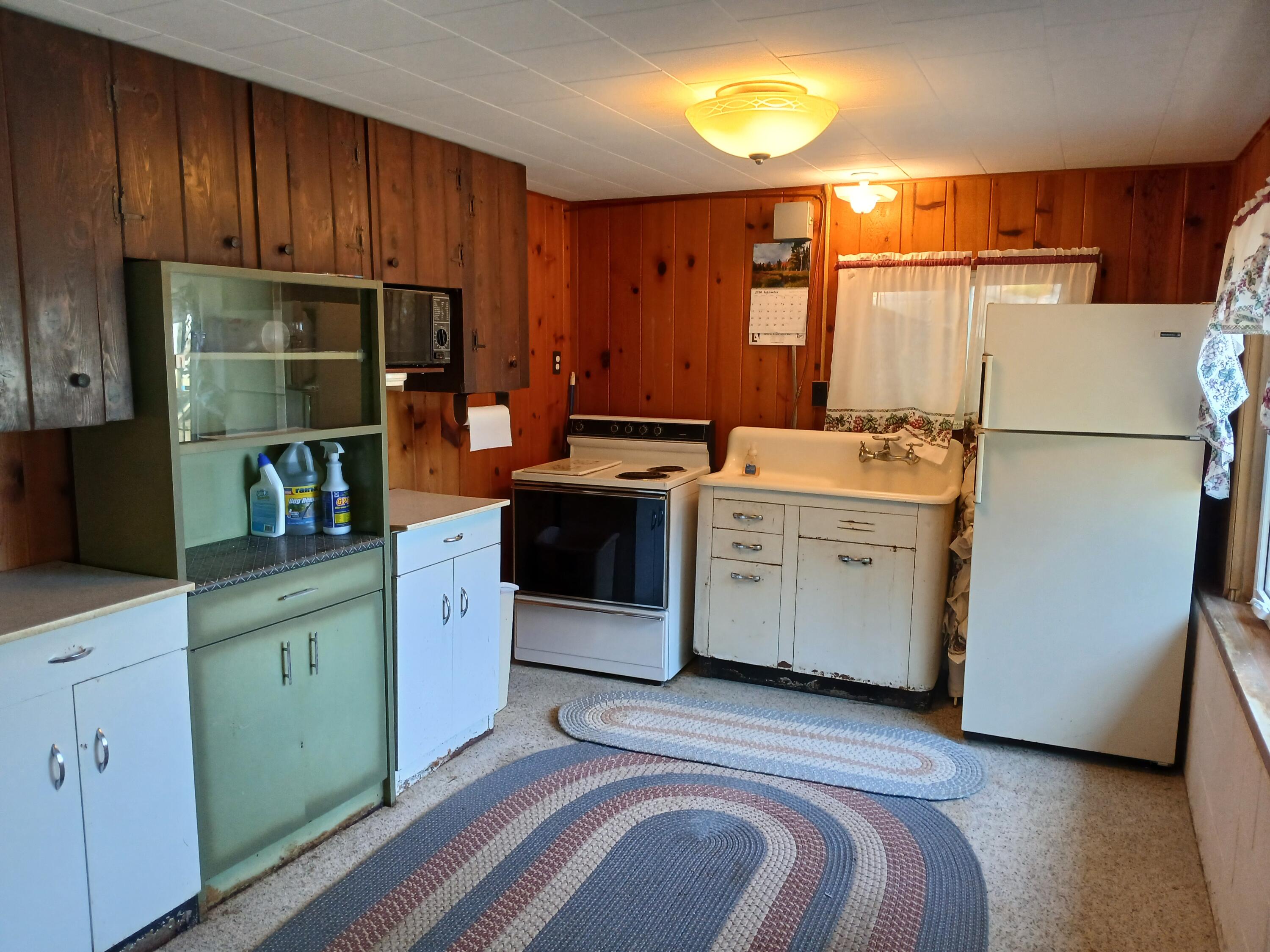 6149 N Loggers Lane Ludington MI 49431