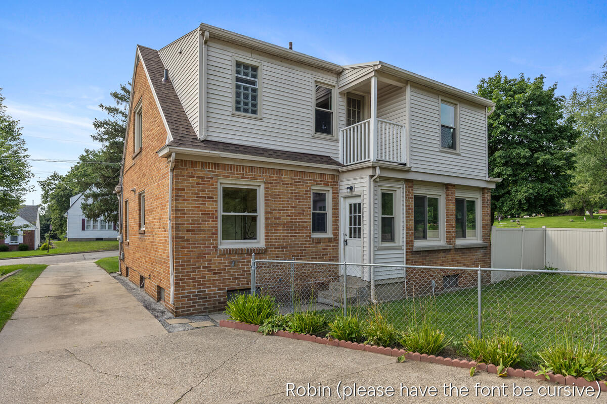 1363 Myrtle Street NW Grand Rapids MI 49504