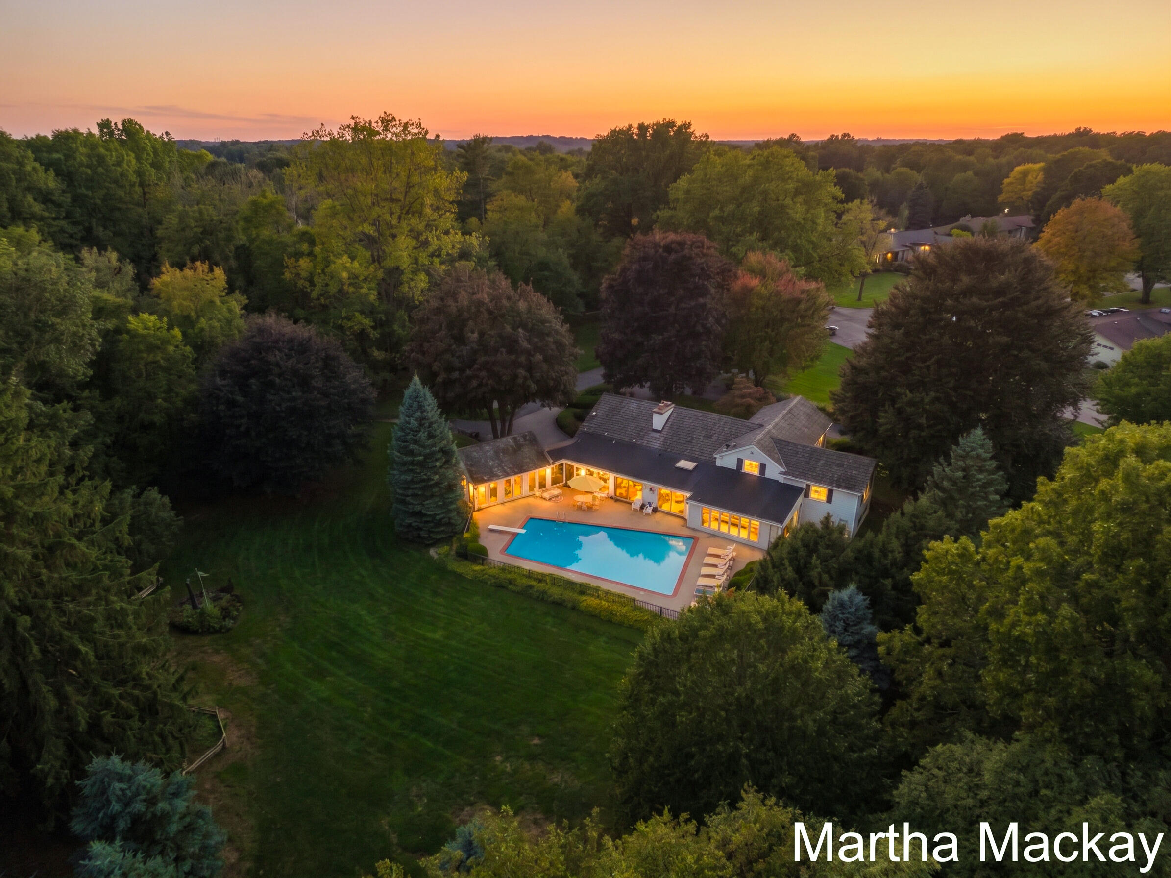 140 Krause Street NE Rockford MI 49341