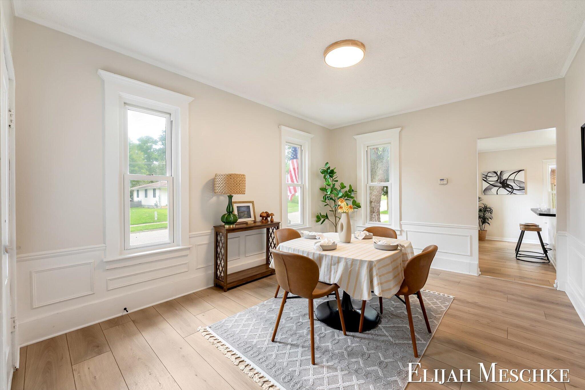 801 Coldbrook Street NE Grand Rapids MI 49503