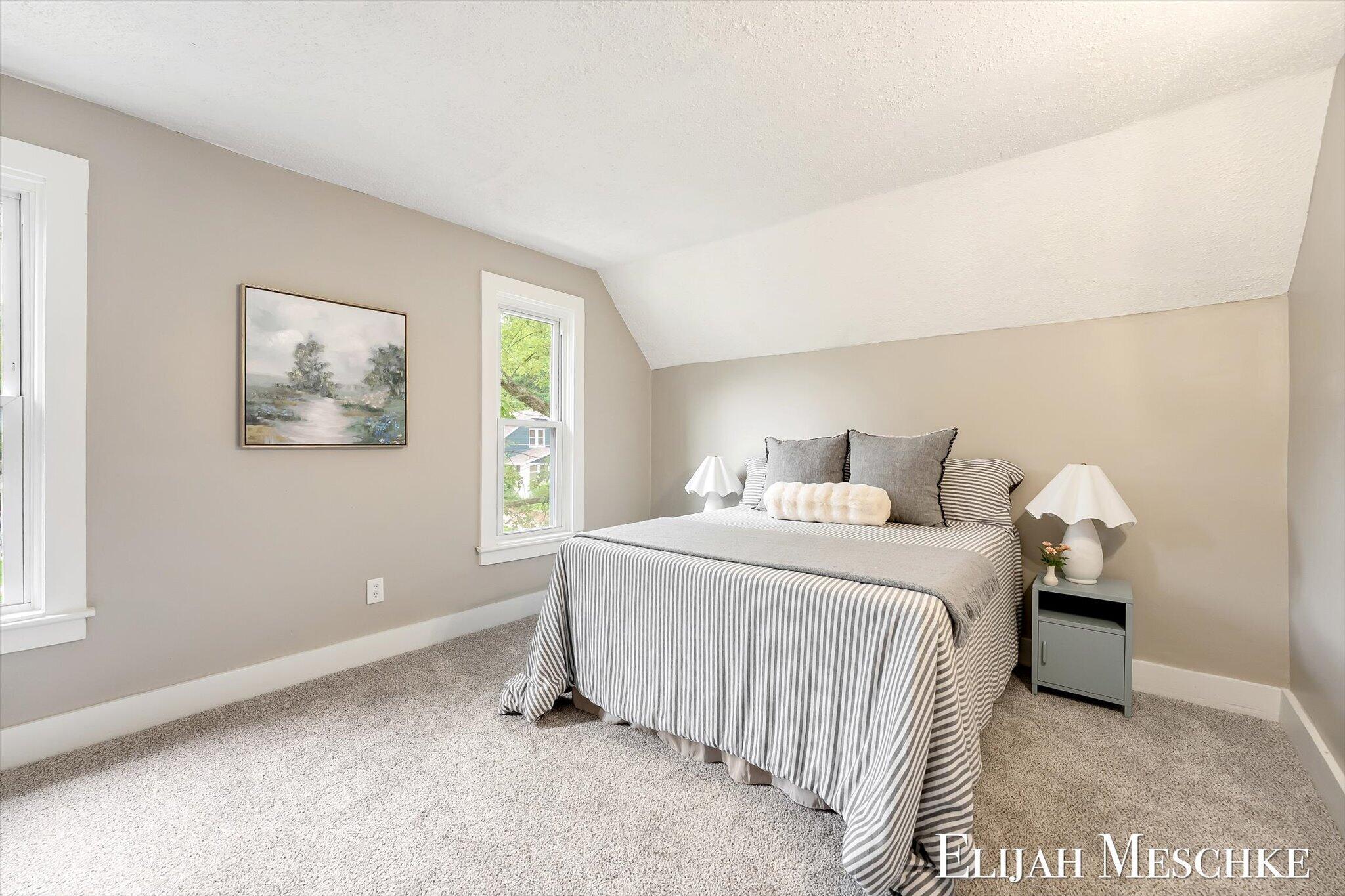 801 Coldbrook Street NE Grand Rapids MI 49503