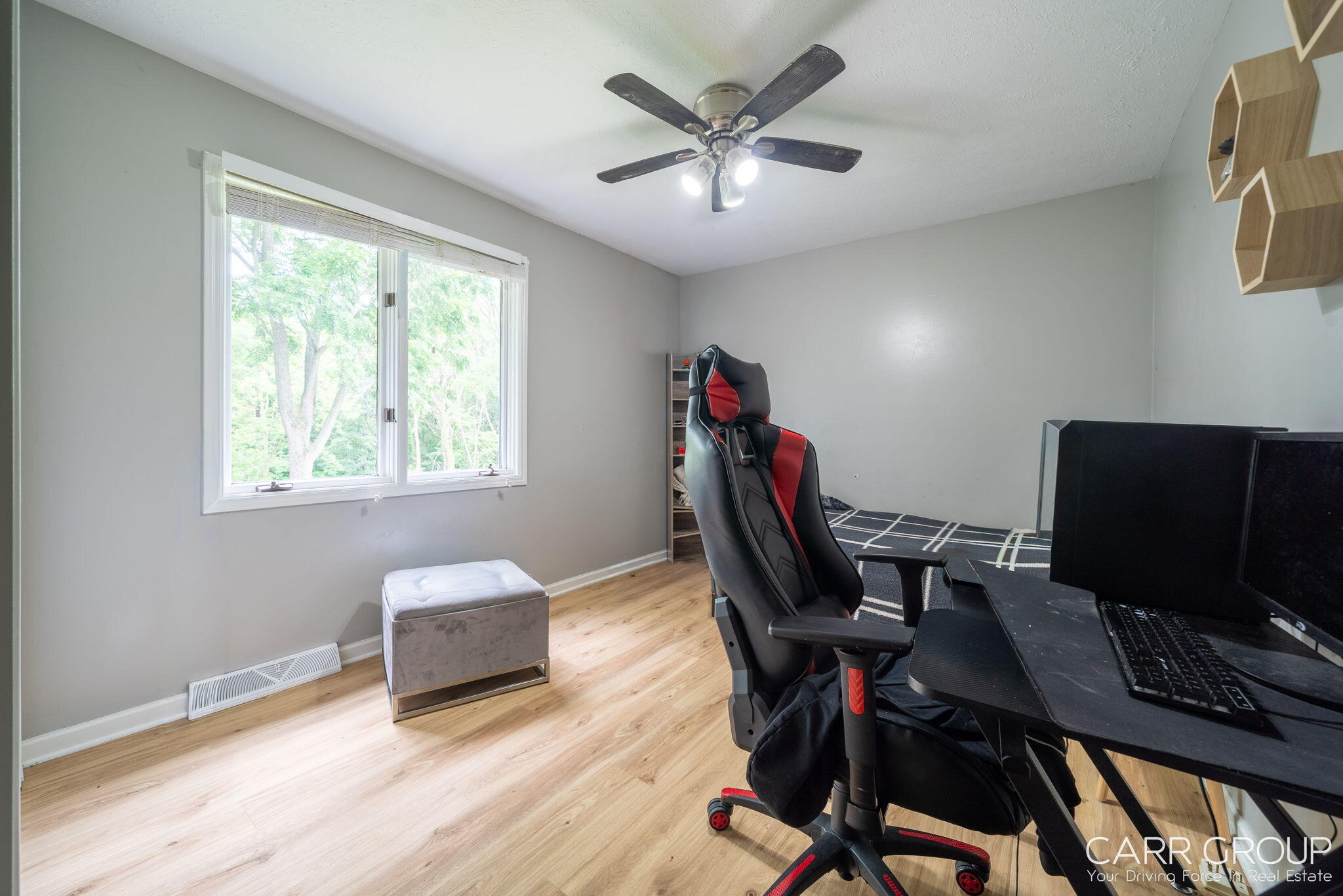 1286 Bentree SE Grand Rapids MI 49508