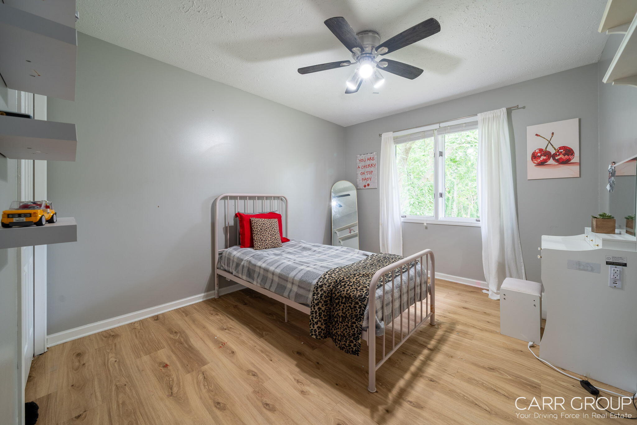 1286 Bentree SE Grand Rapids MI 49508