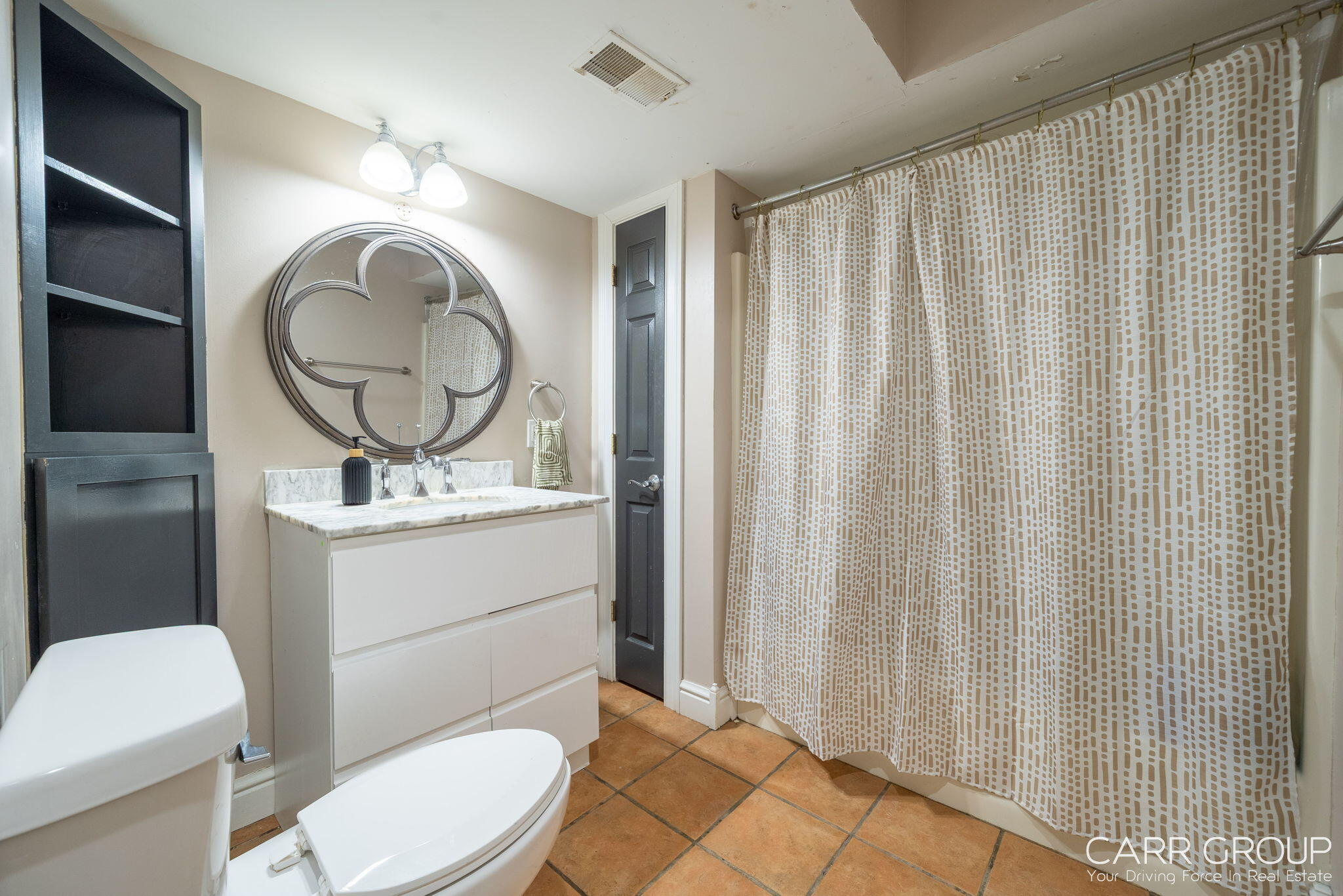1286 Bentree SE Grand Rapids MI 49508
