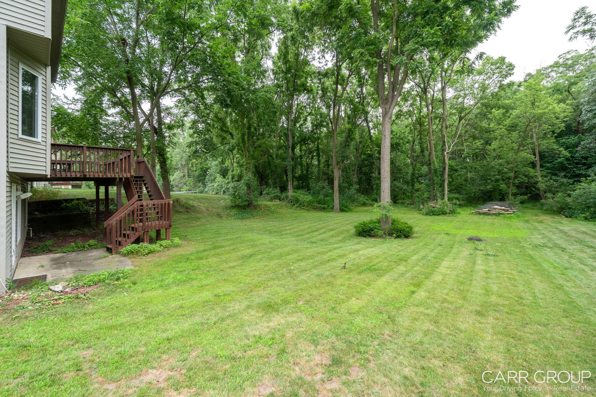 1286 Bentree SE Grand Rapids MI 49508