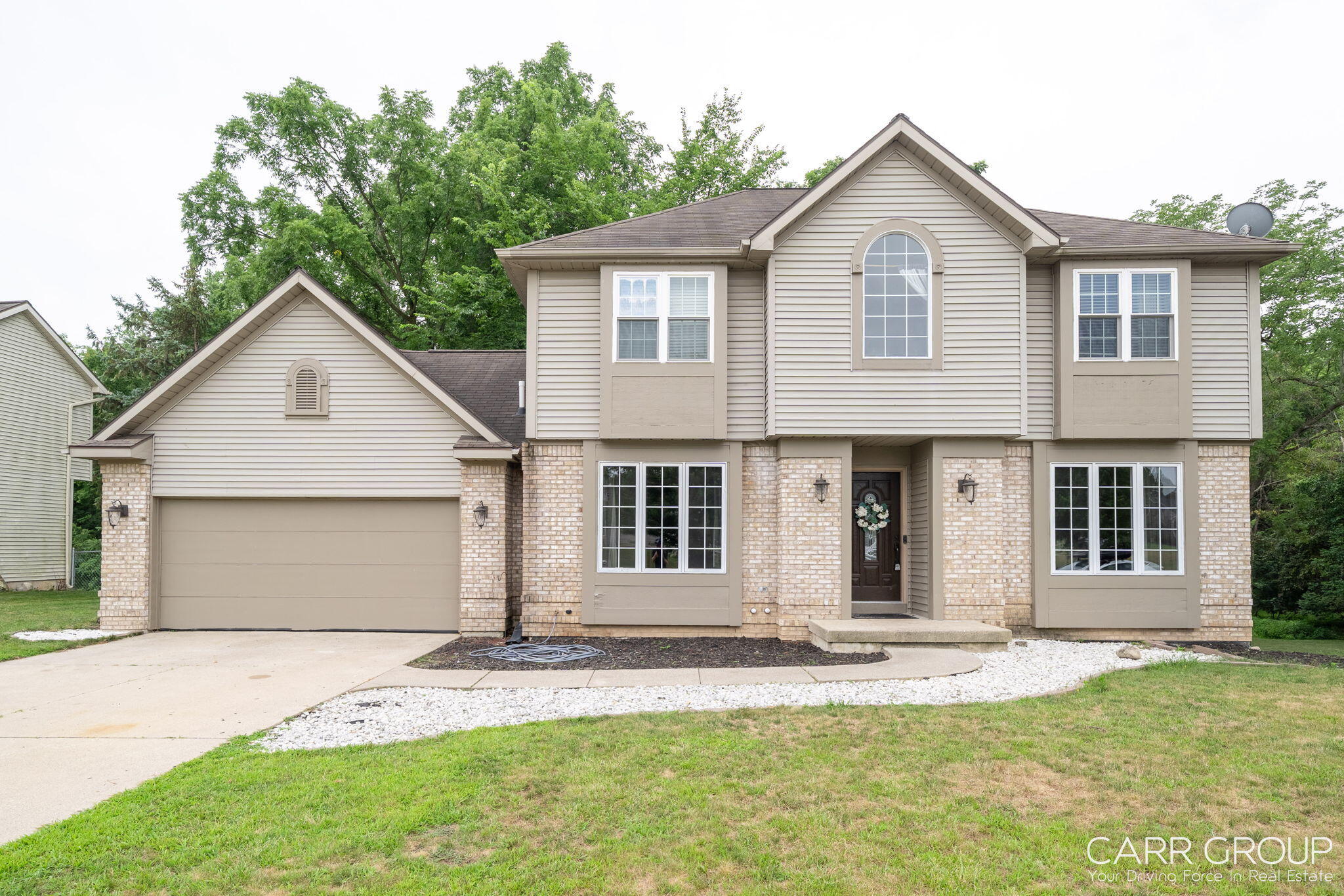 1286 Bentree SE Grand Rapids MI 49508