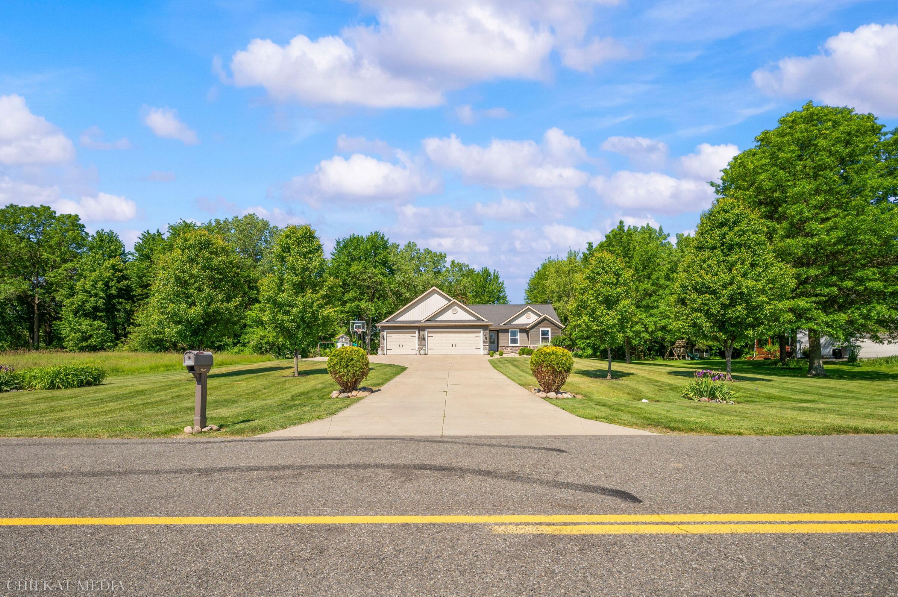 11832 Baldwin Road Bridgman MI 49106