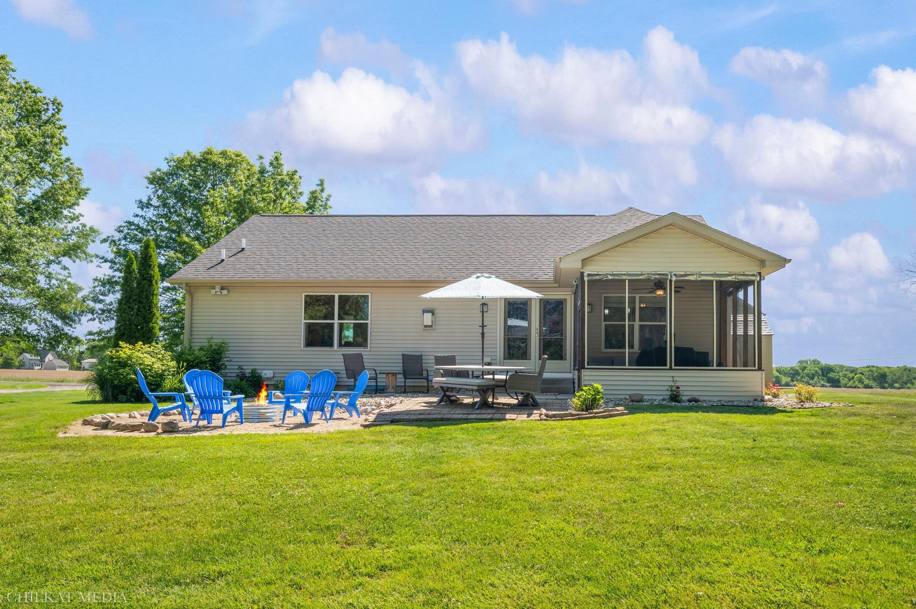 11832 Baldwin Road Bridgman MI 49106
