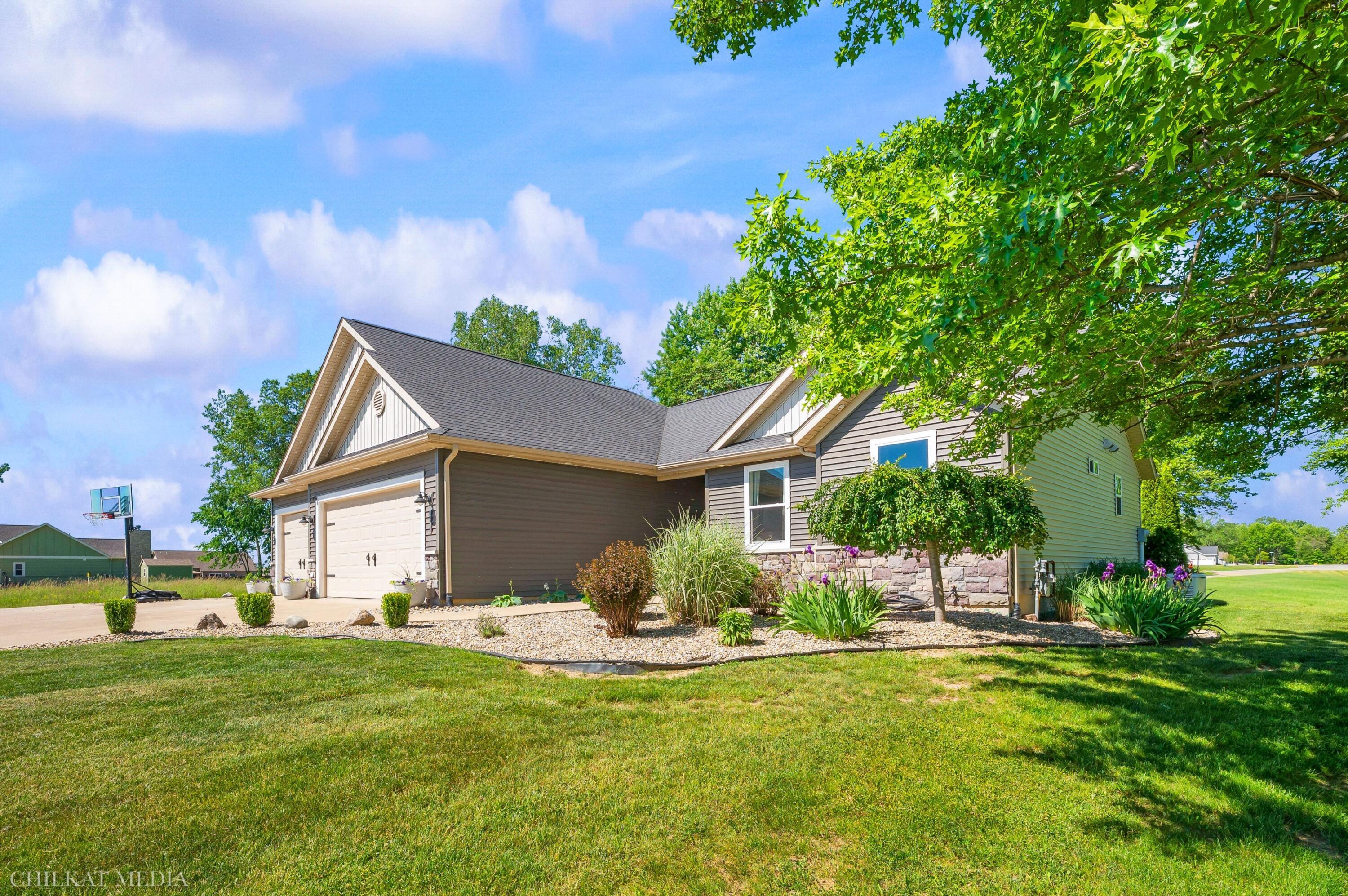 11832 Baldwin Road Bridgman MI 49106