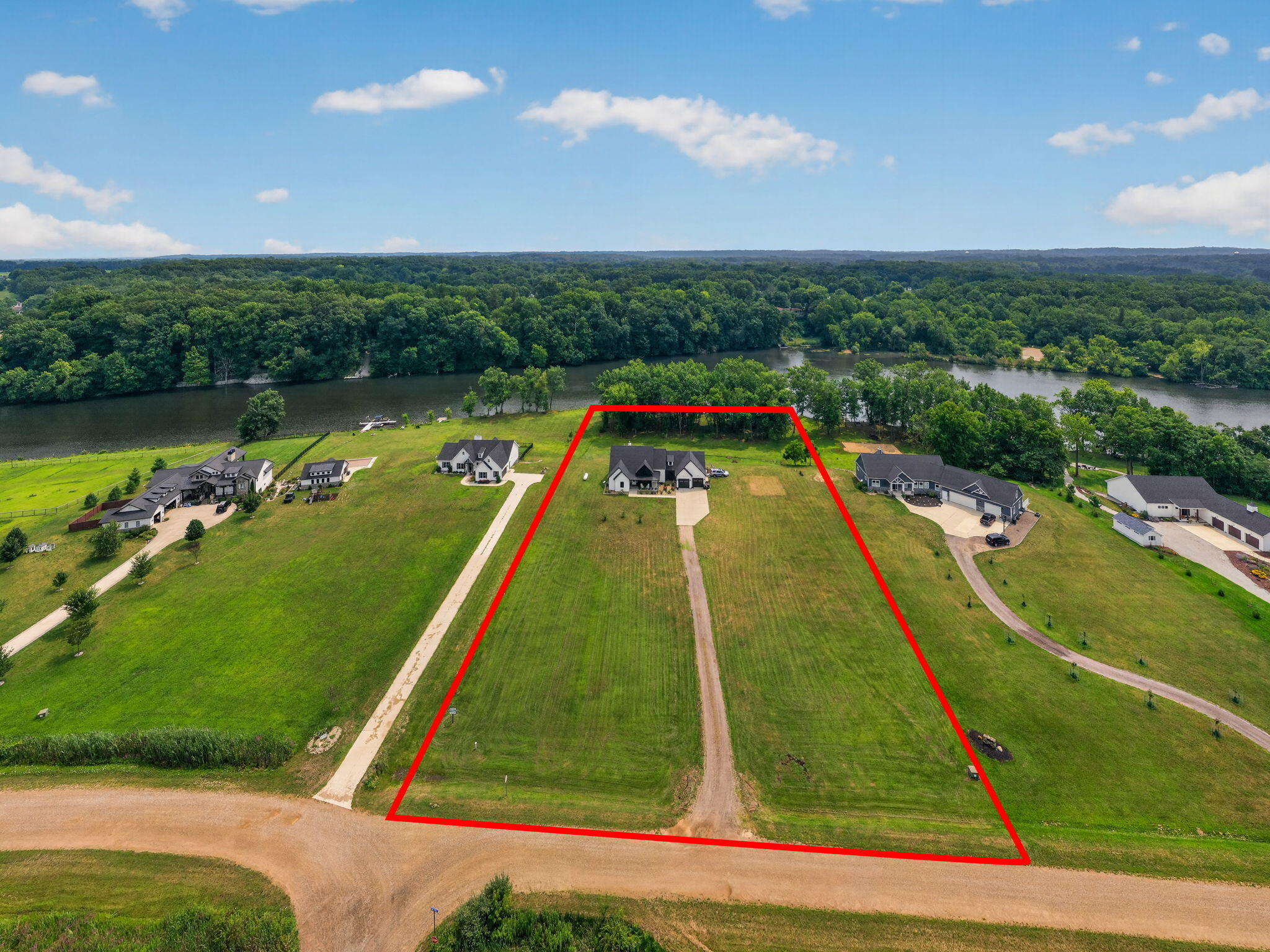 14275 Deer Path Buchanan MI 49107