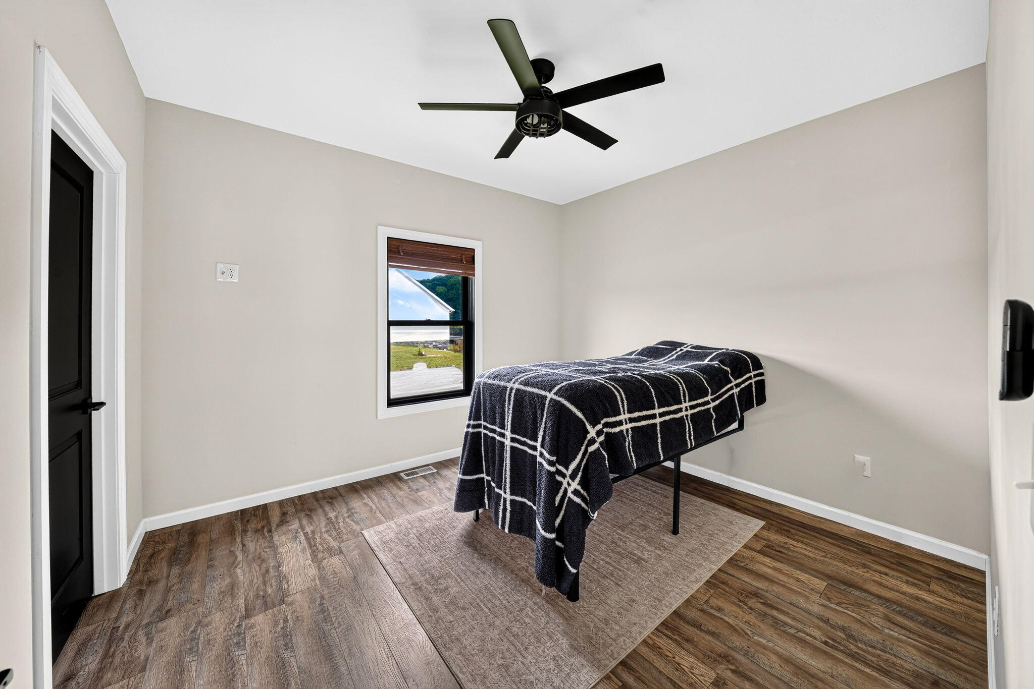 14275 Deer Path Buchanan MI 49107