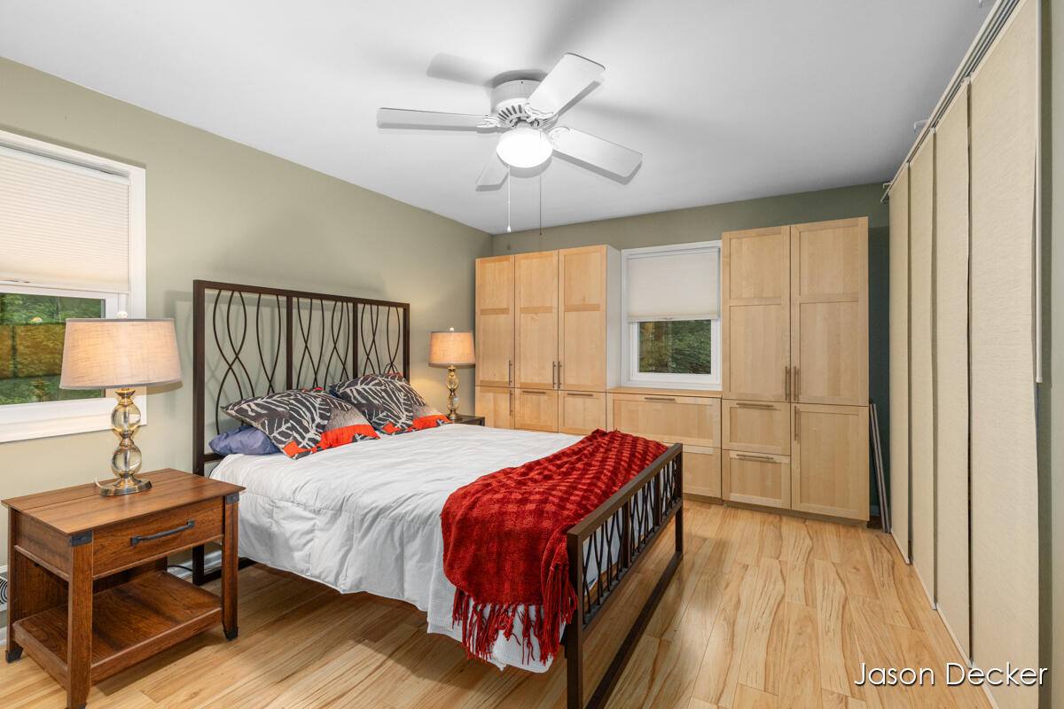 6181 10 Mile Road NE Rockford MI 49341