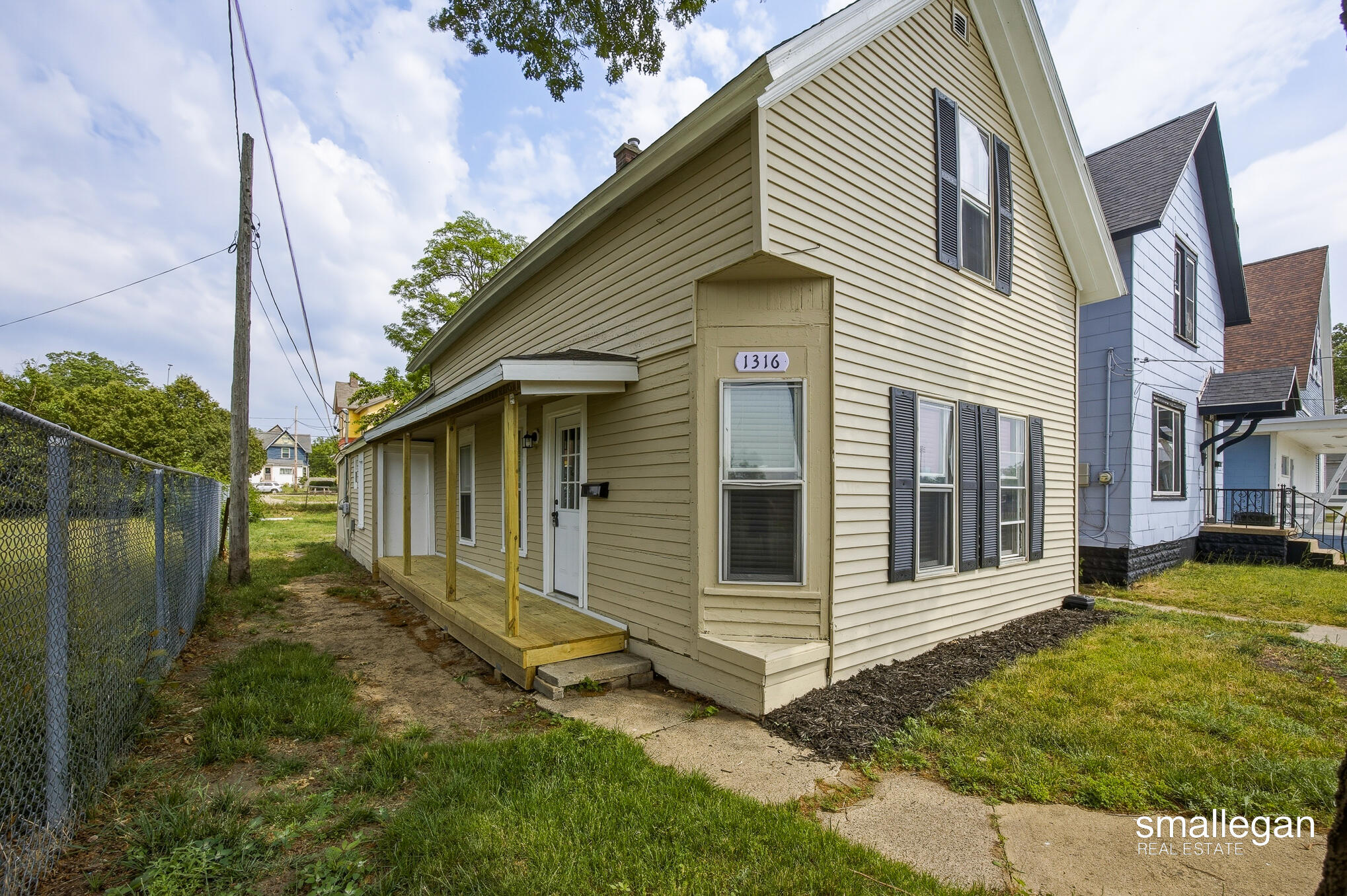 1316 Sanford Street Muskegon MI 49441