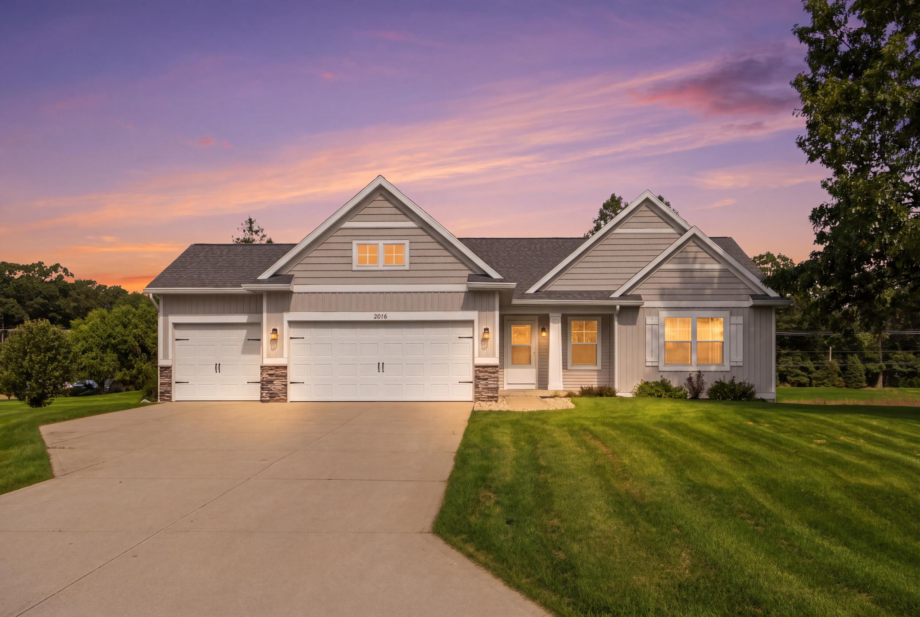 2076 Poplar Court Muskegon MI 49445