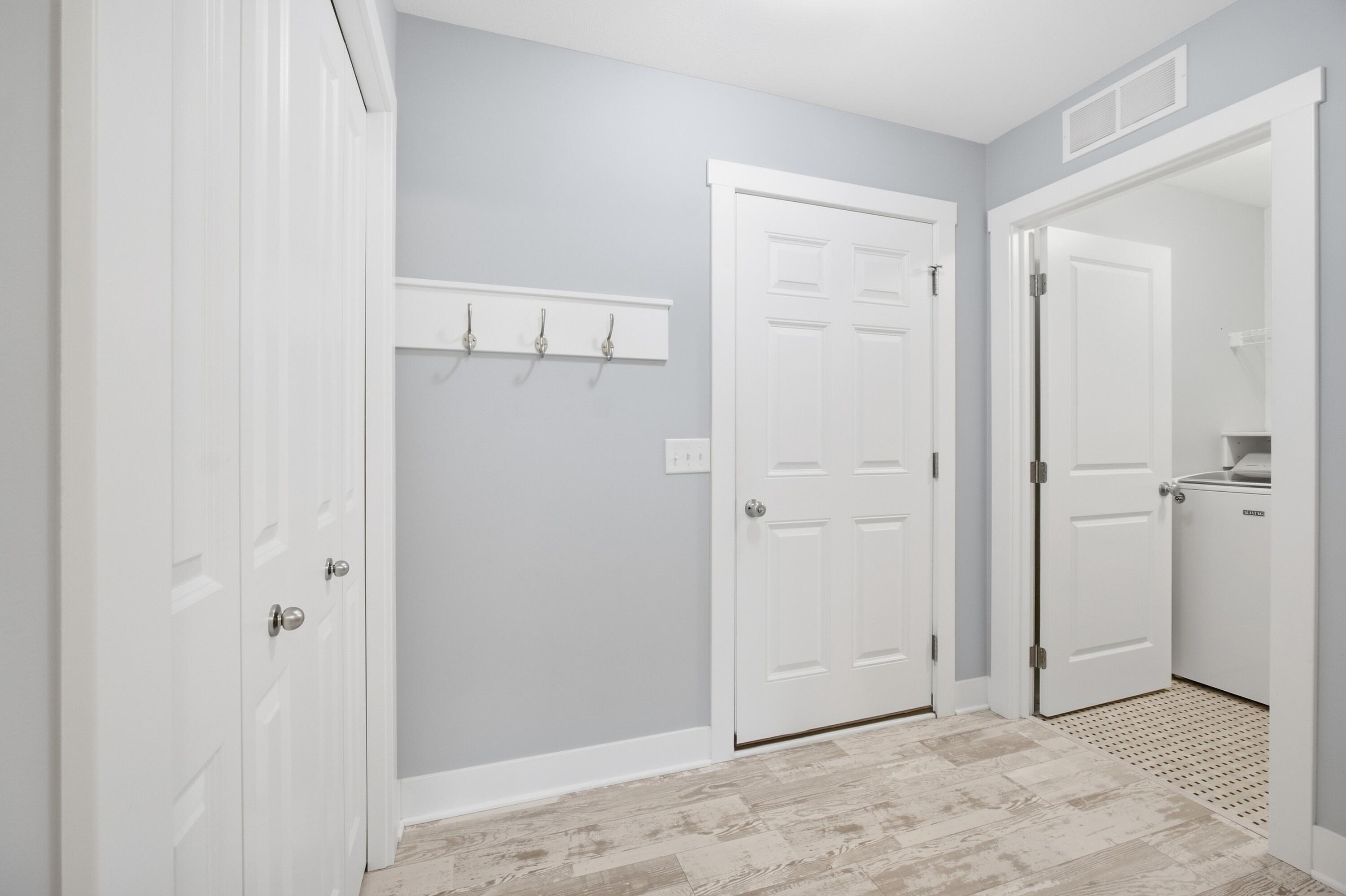 2076 Poplar Court Muskegon MI 49445