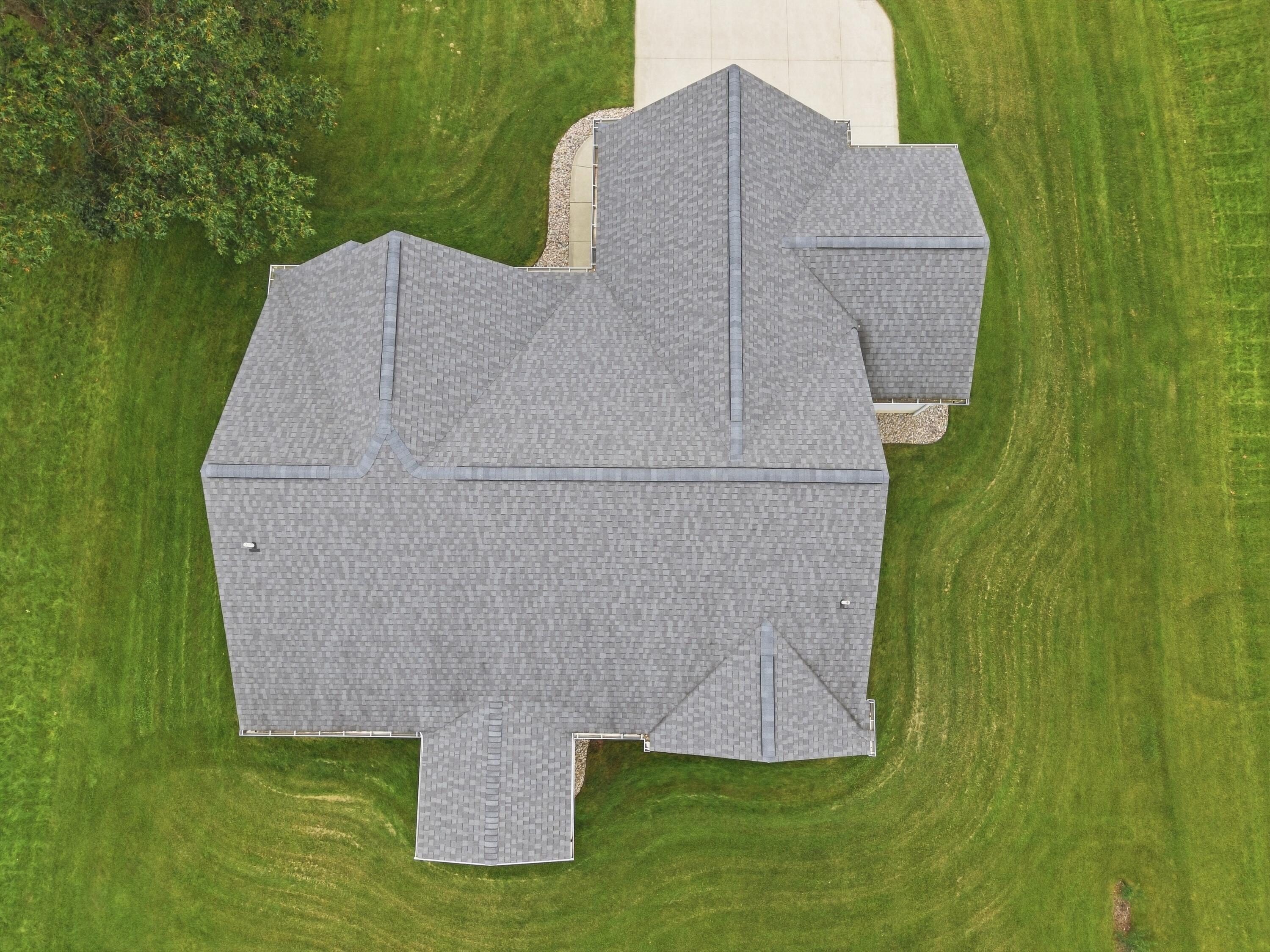 2076 Poplar Court Muskegon MI 49445