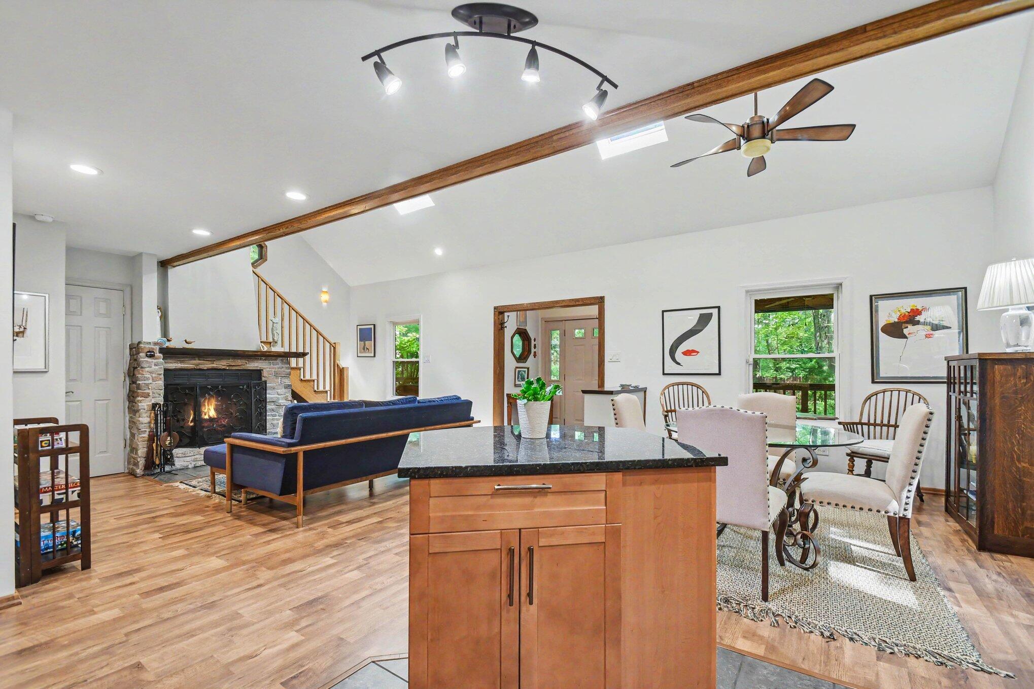 13189 Three Oaks Road Sawyer MI 49125