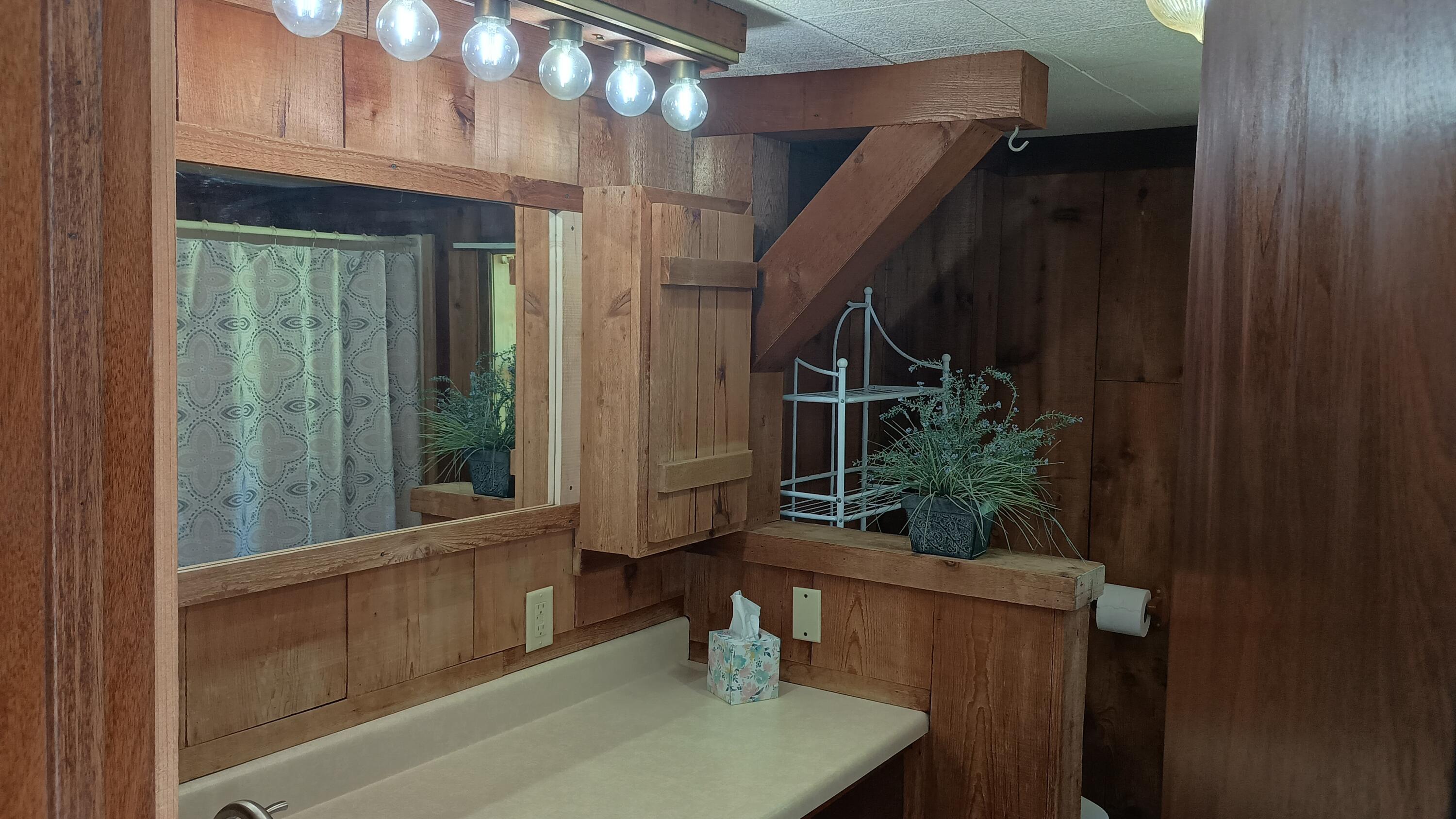 6816 W Victory Drive Ludington MI 49431