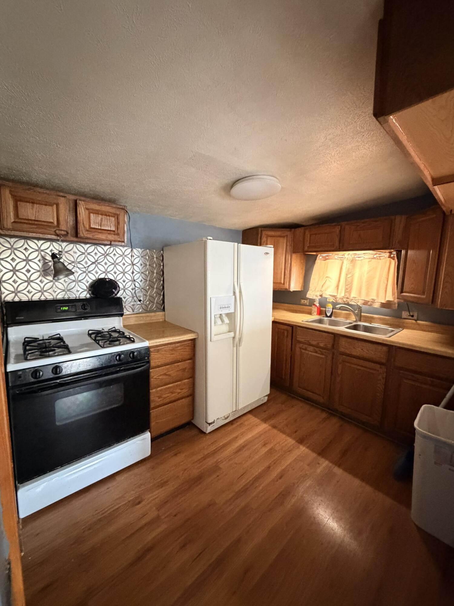 208 E Emerson Street Kalamazoo MI 49001