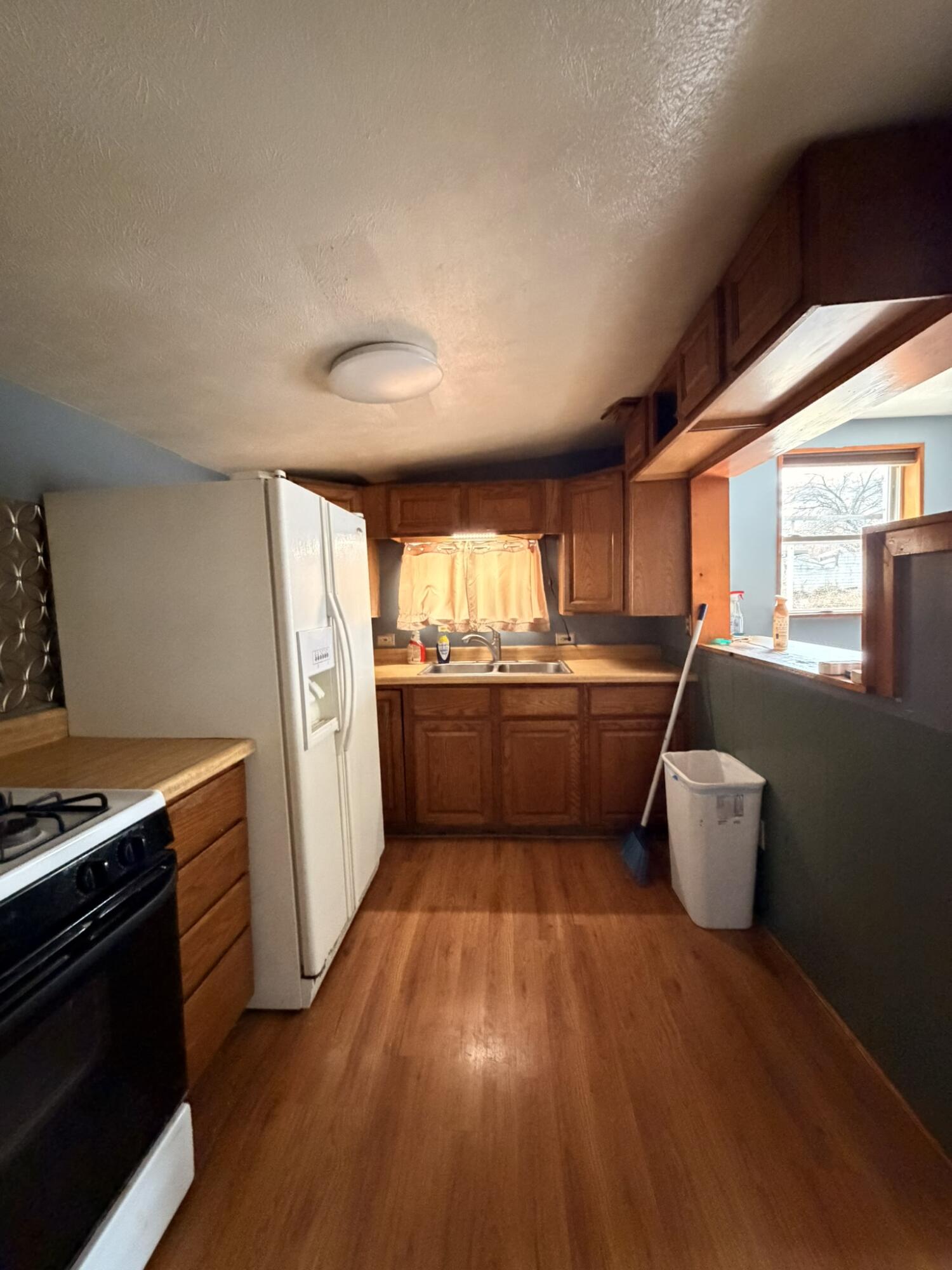 208 E Emerson Street Kalamazoo MI 49001