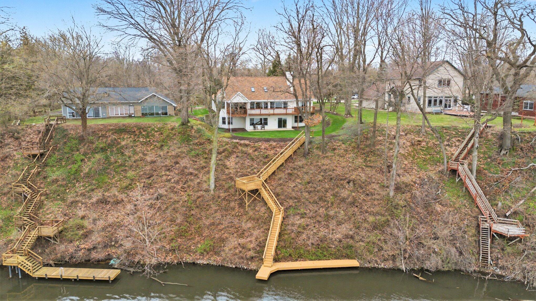 9895 Lakeview Drive Berrien Springs MI 49103