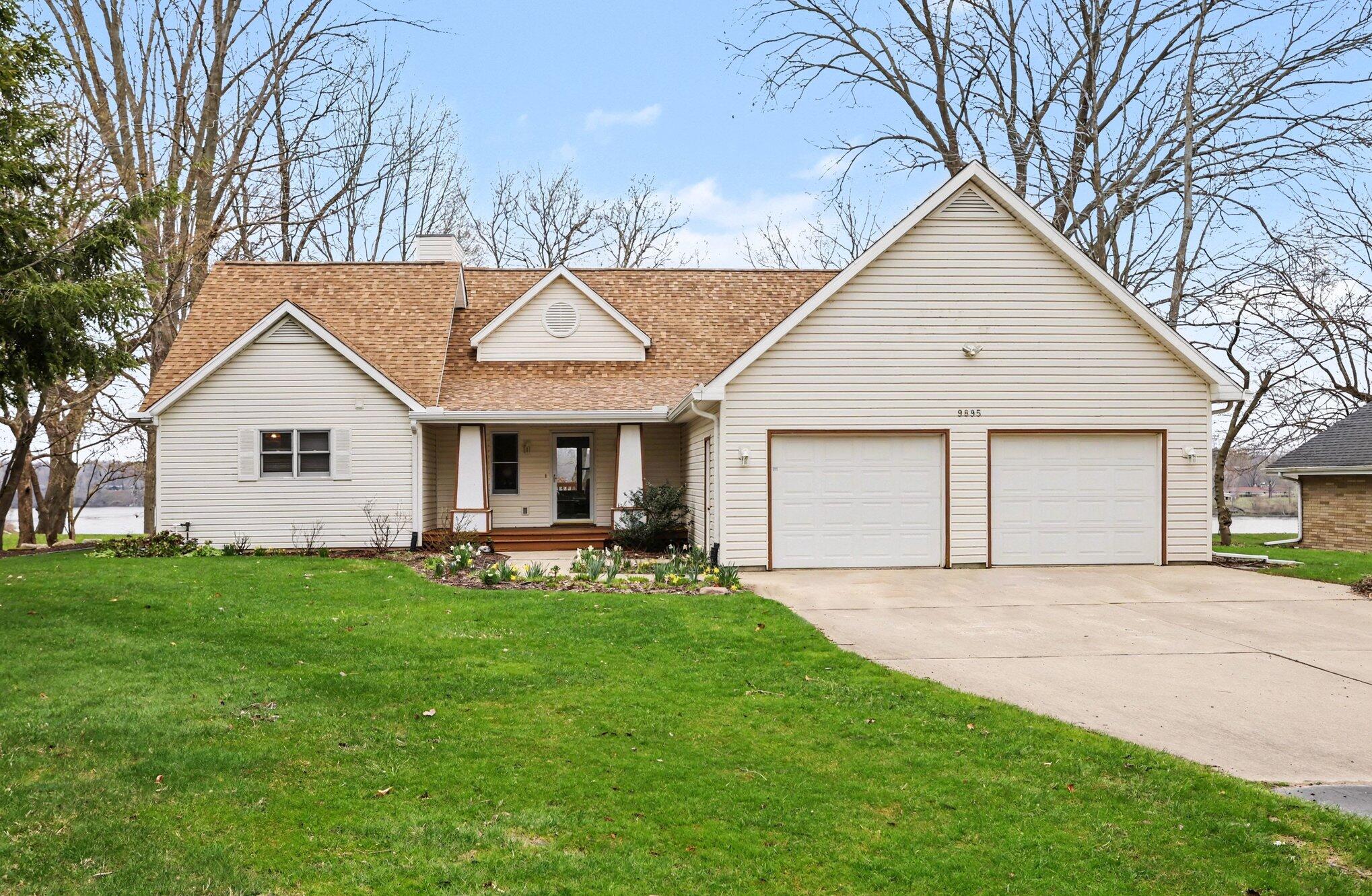 9895 Lakeview Drive Berrien Springs MI 49103