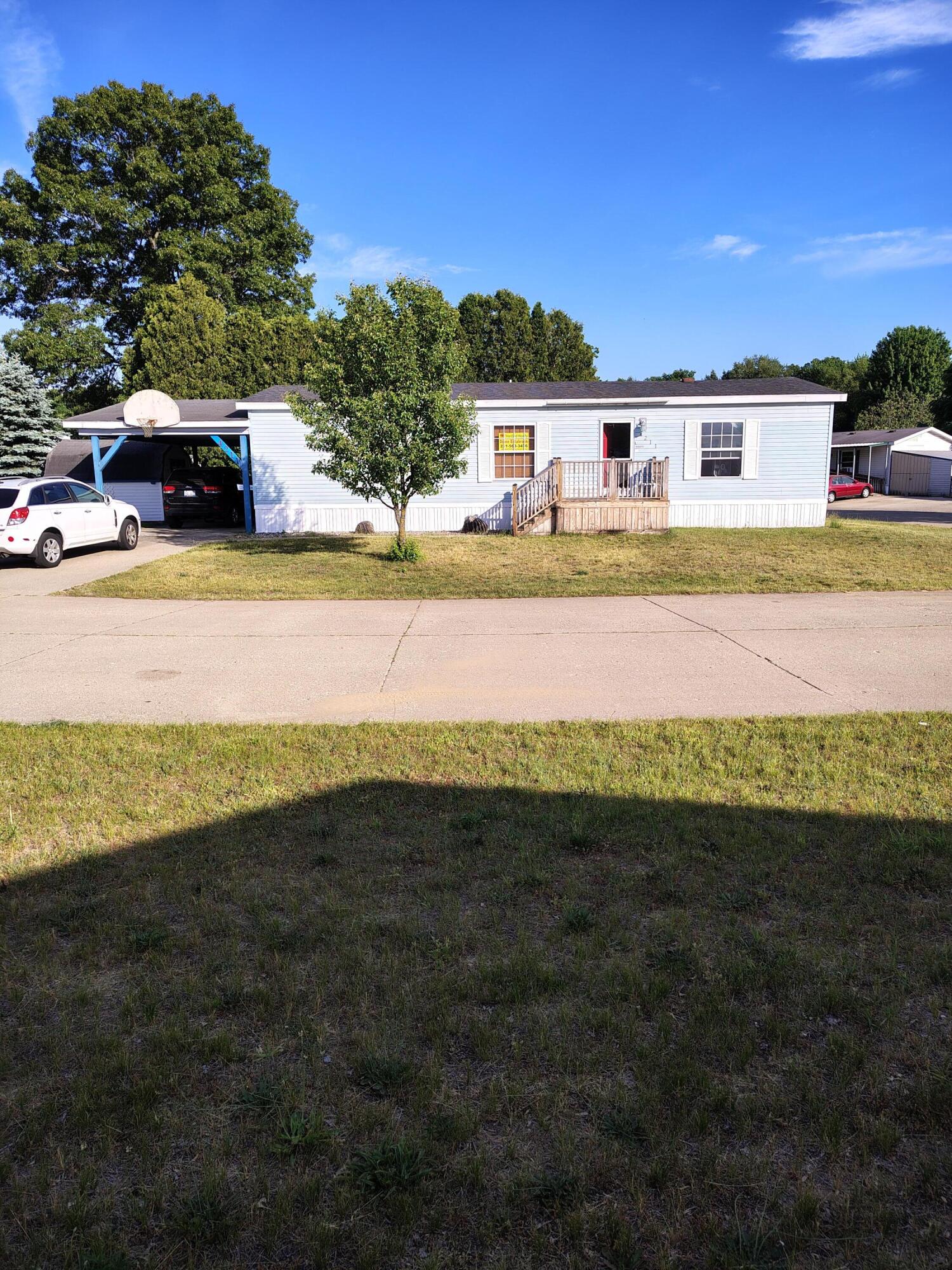 4211 Squaw Creek Trail Muskegon MI 49442