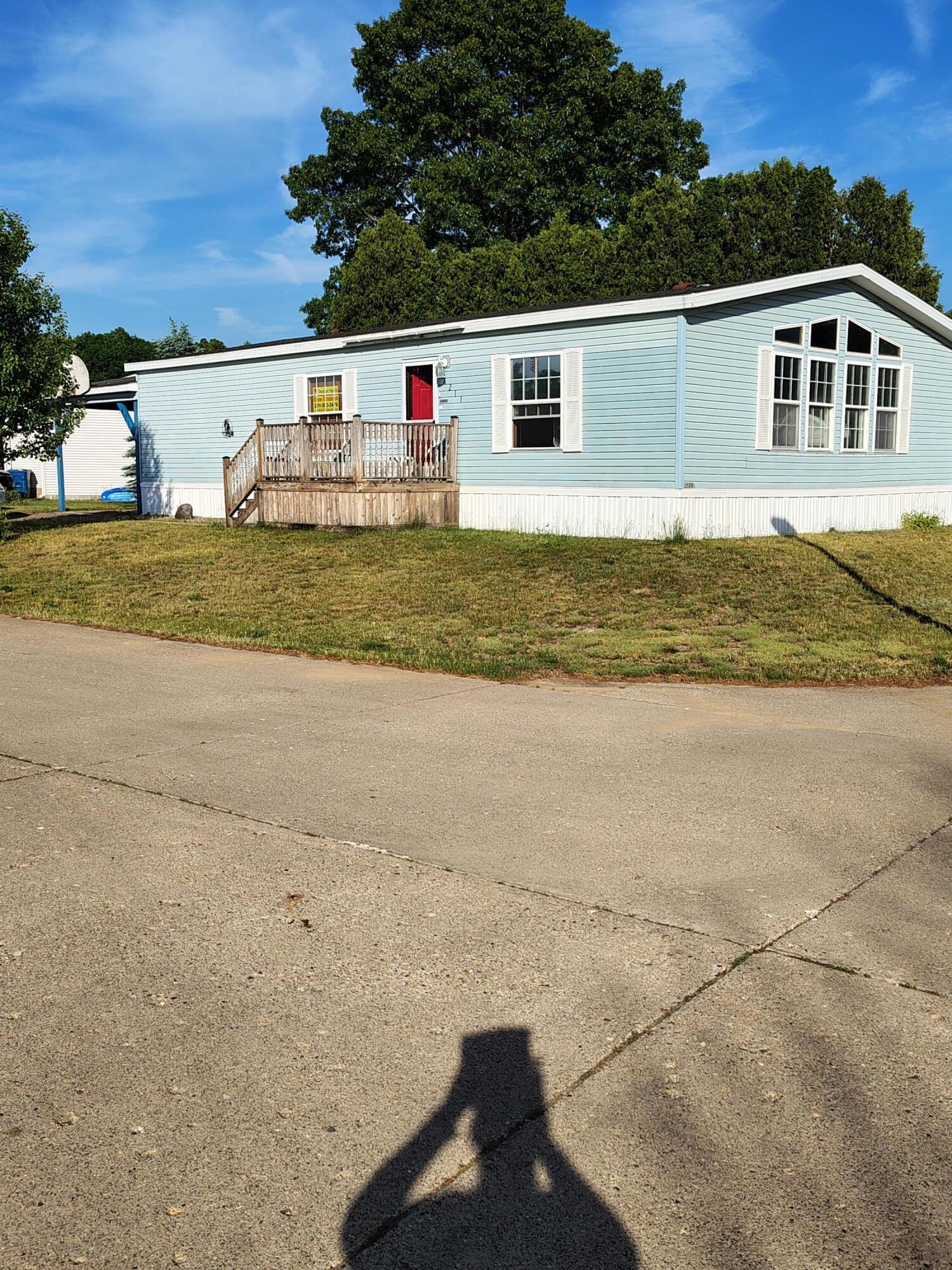 4211 Squaw Creek Trail Muskegon MI 49442